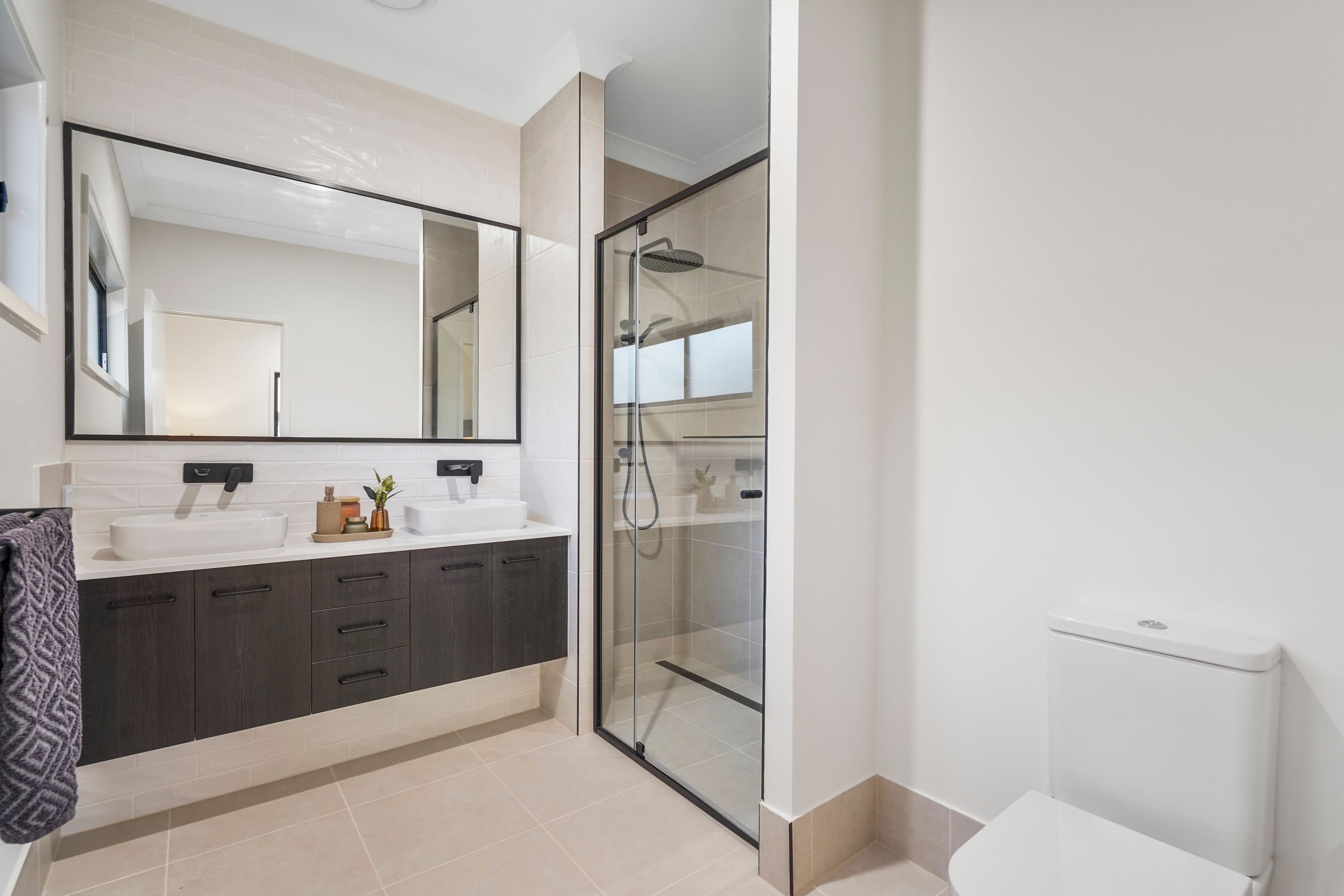 48 Solaris Crescent — photo 14 of 27