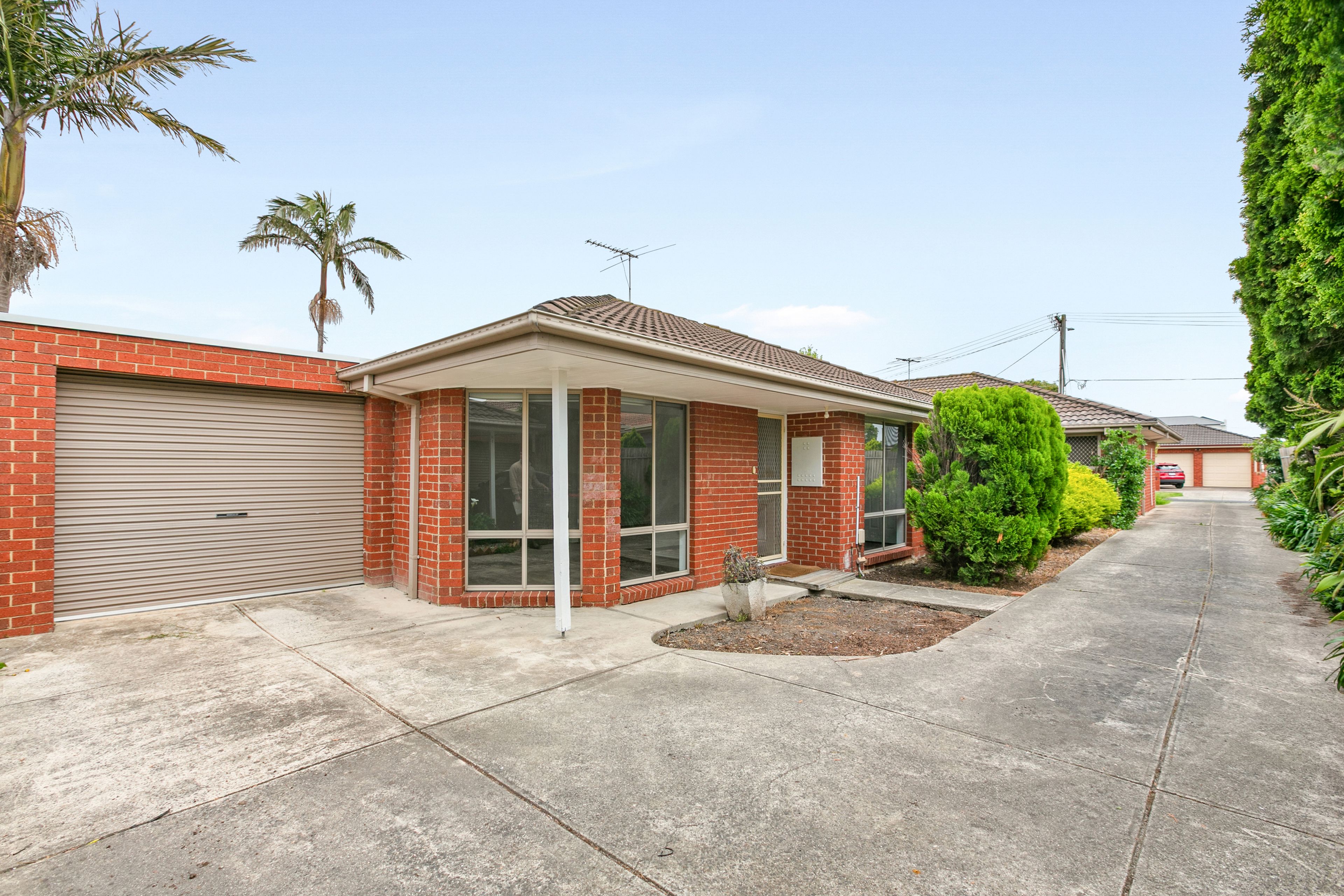 2/6 London Road — photo from Ray White Preston