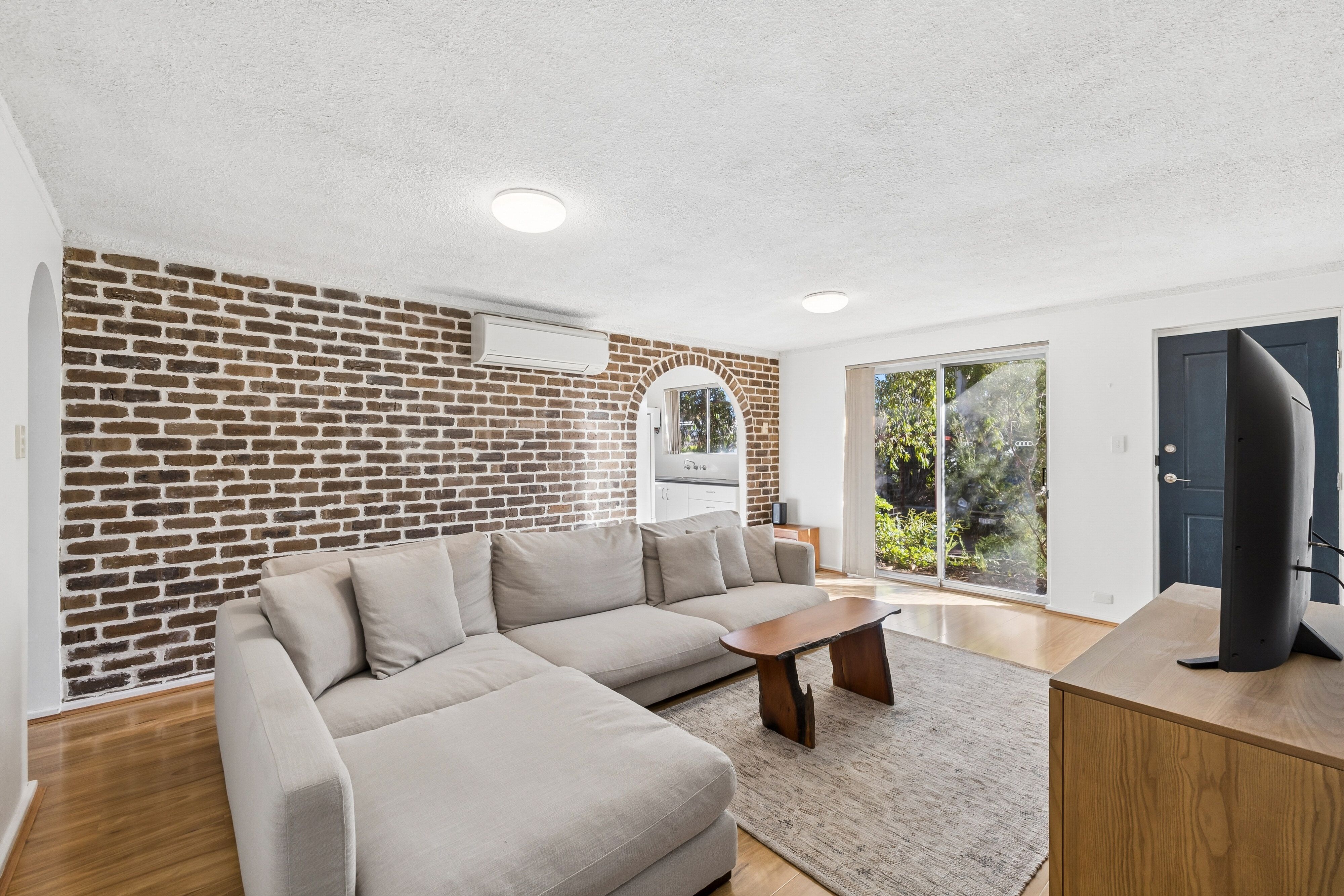 4/123 Brighton Road, Scarborough, WA 6019