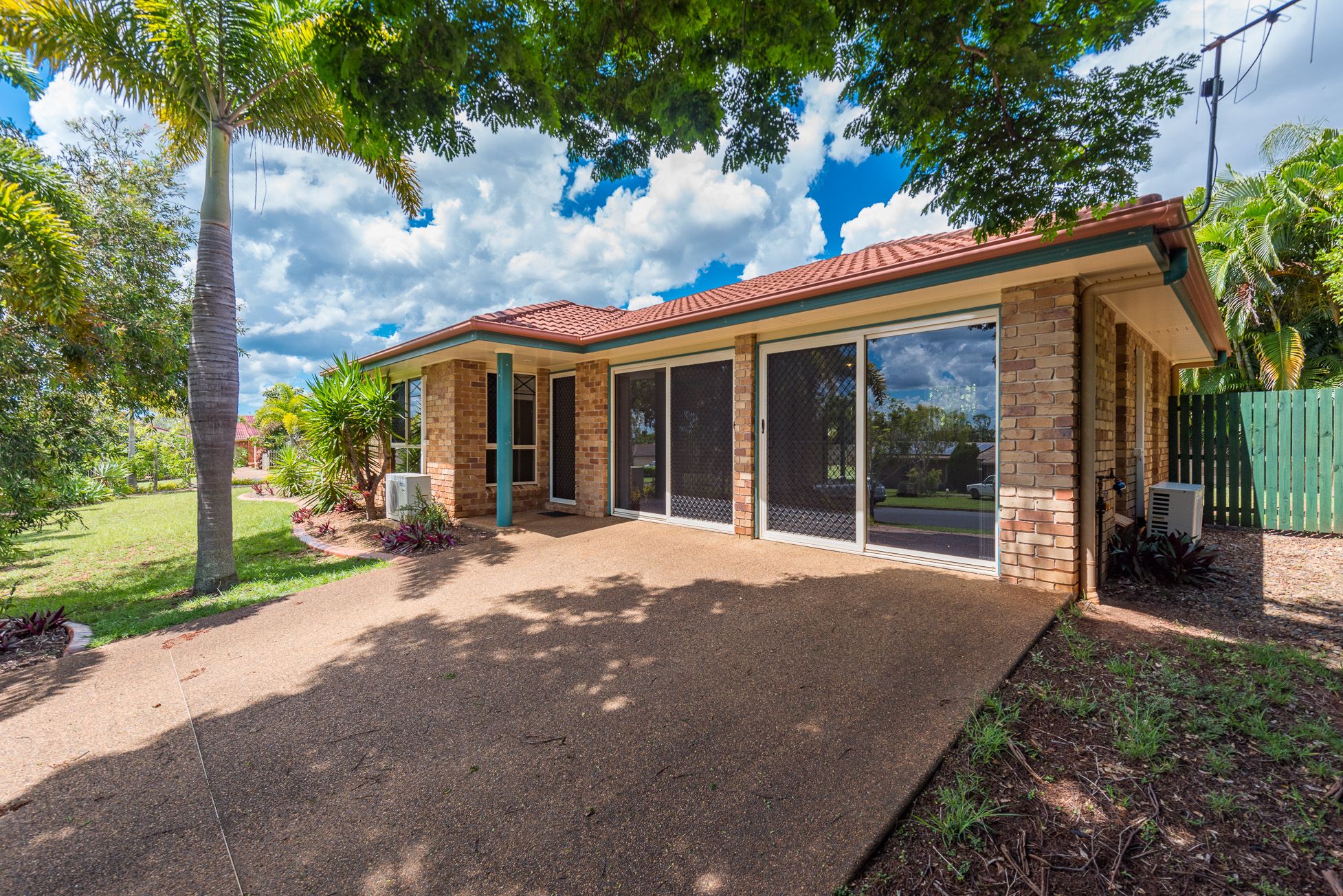 1 Monique Avenue, Avoca, QLD 4670