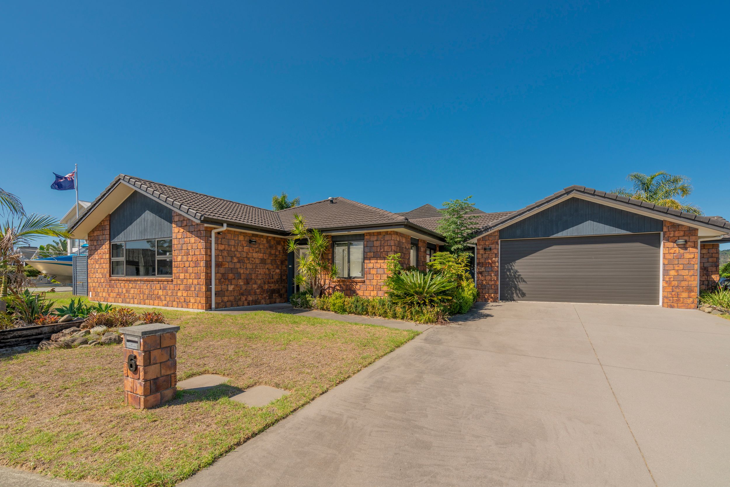 6 Little George Place, Whitianga, Thames Coromandel District