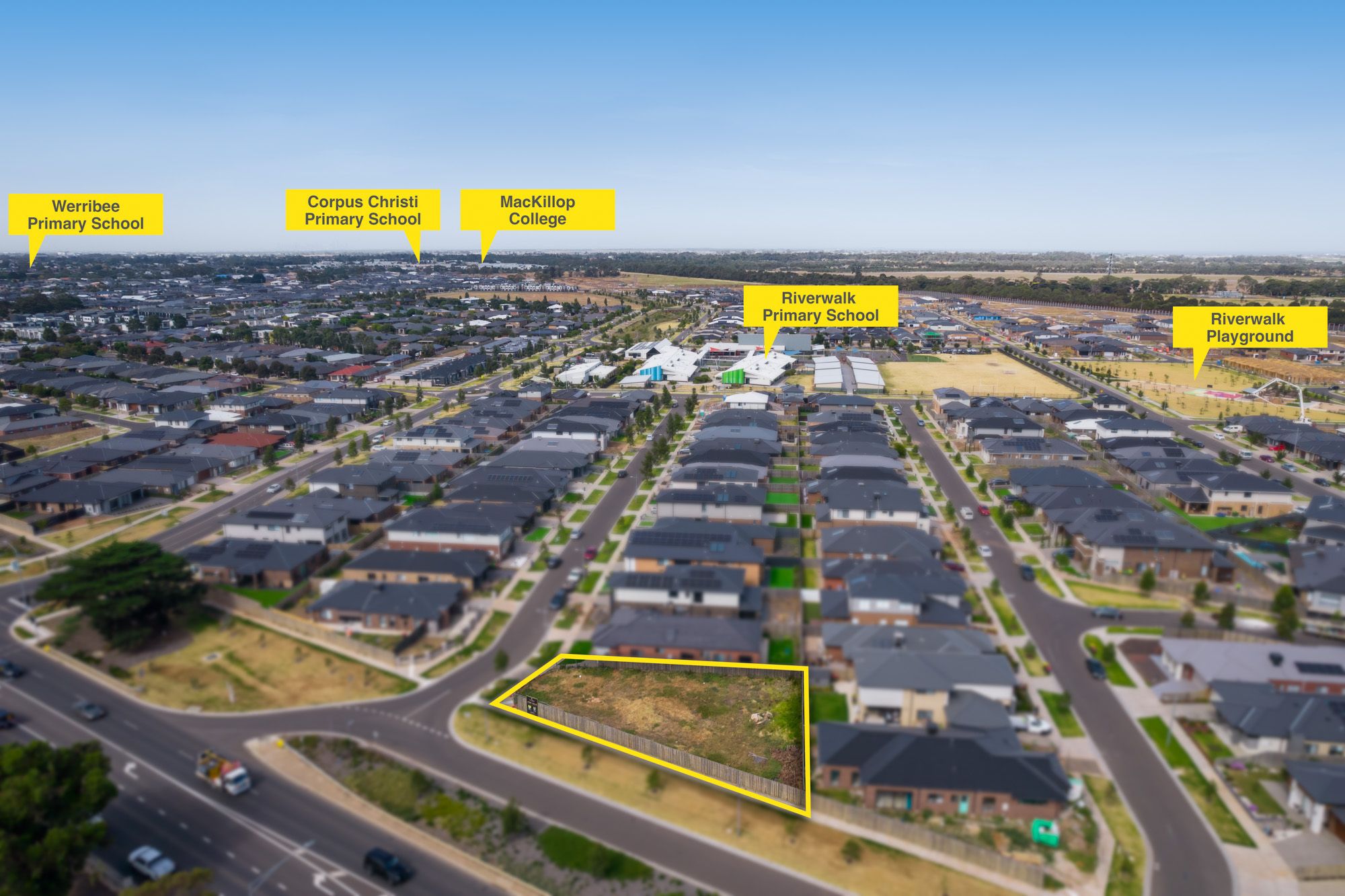 2 Veda Street, Werribee, VIC 3030