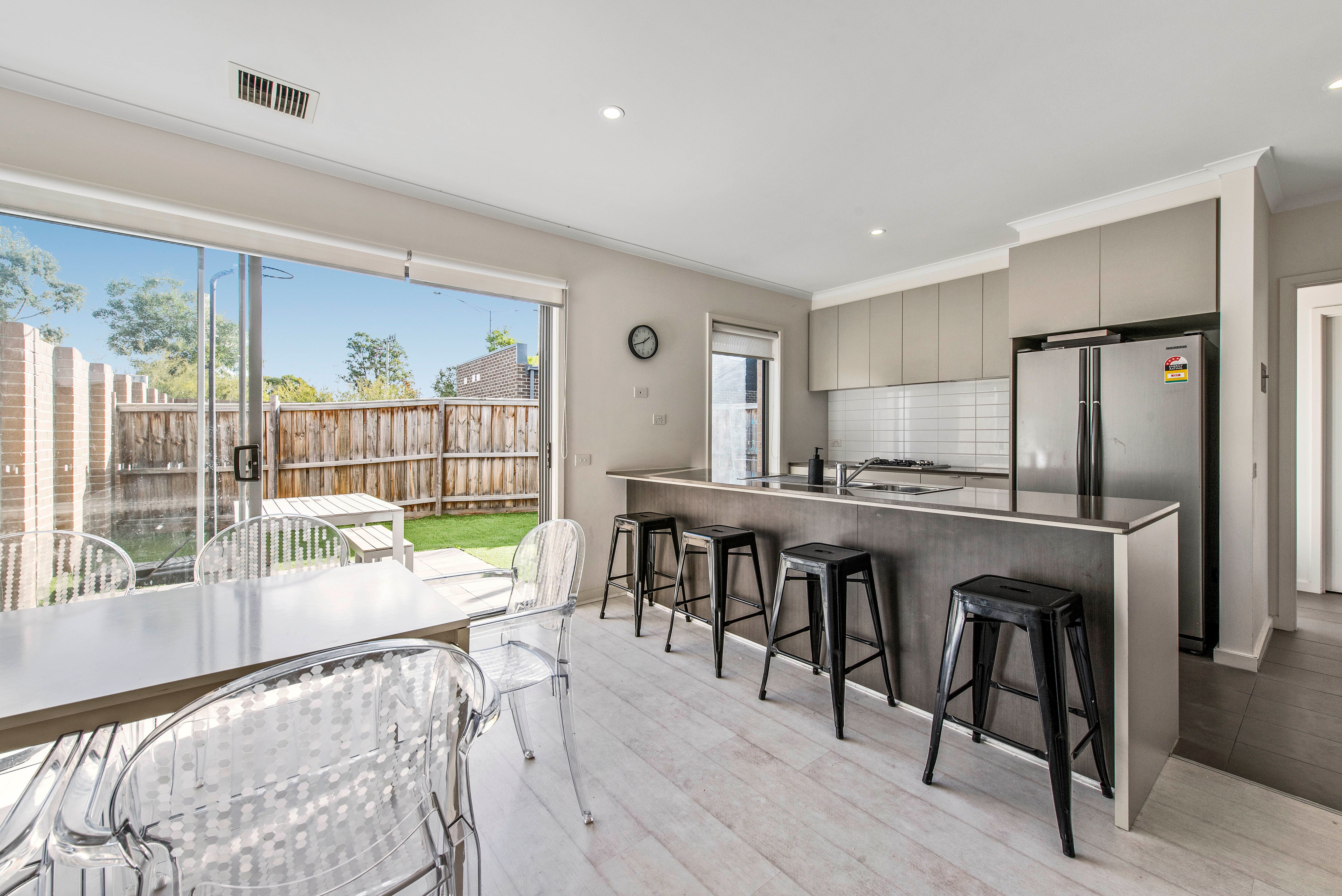 21 Bloom Avenue, Wantirna South, VIC 3152