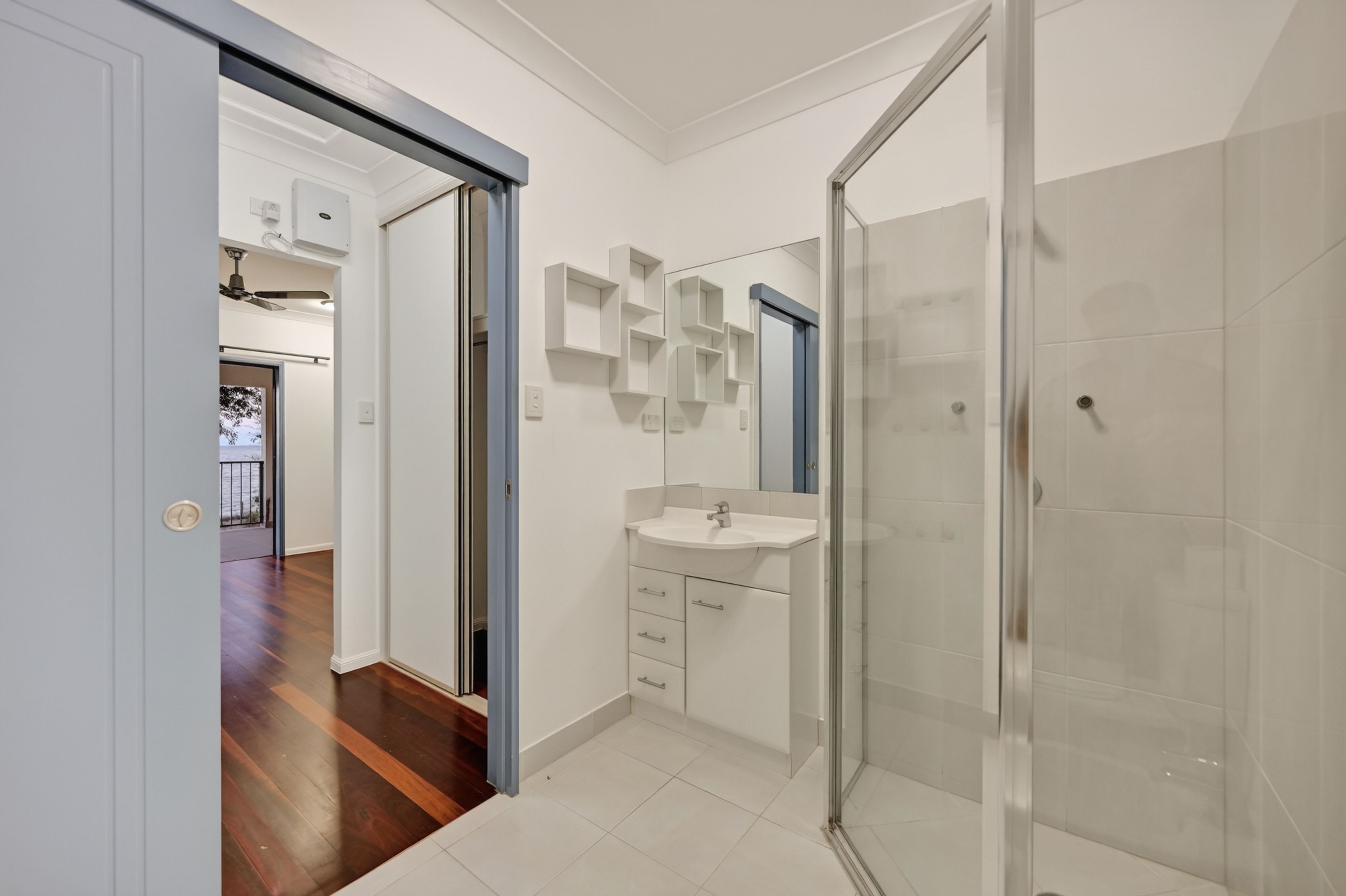 28 Waterview Drive — photo 14 of 25