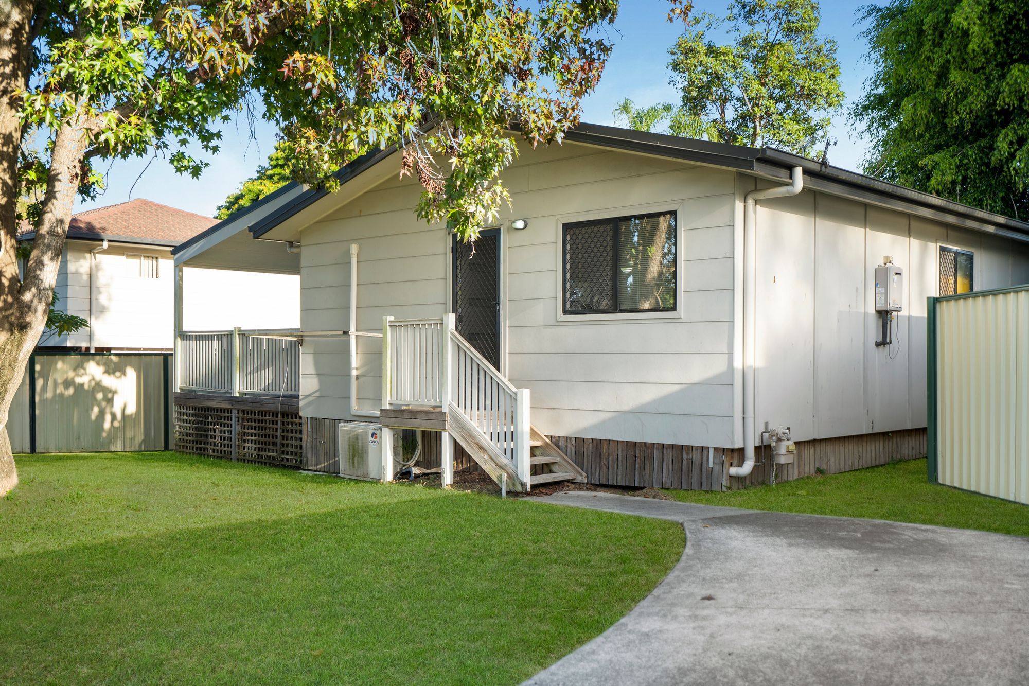 64 Haig Road, Loganlea, QLD 4131