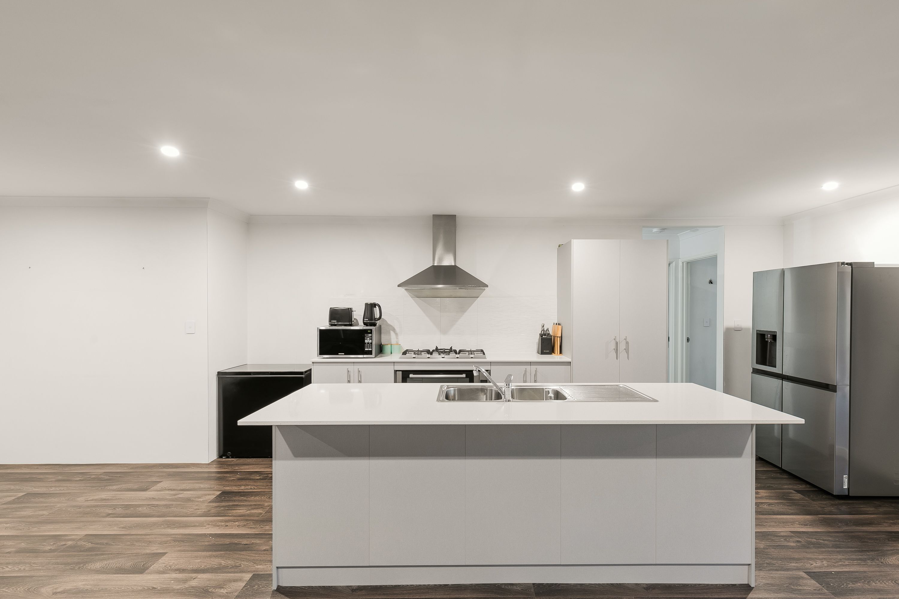 25 Andalusian Avenue — photo 5 of 16