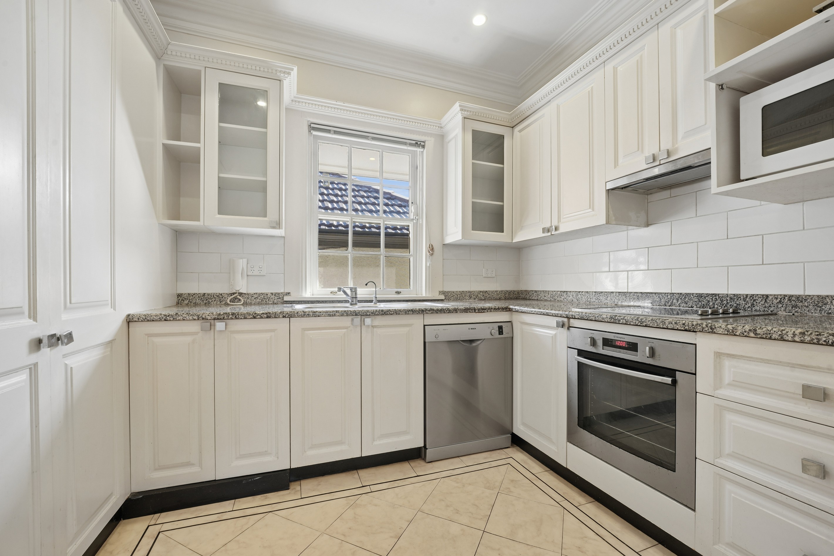 8/2 Gladswood Gardens, Double Bay, NSW 2028