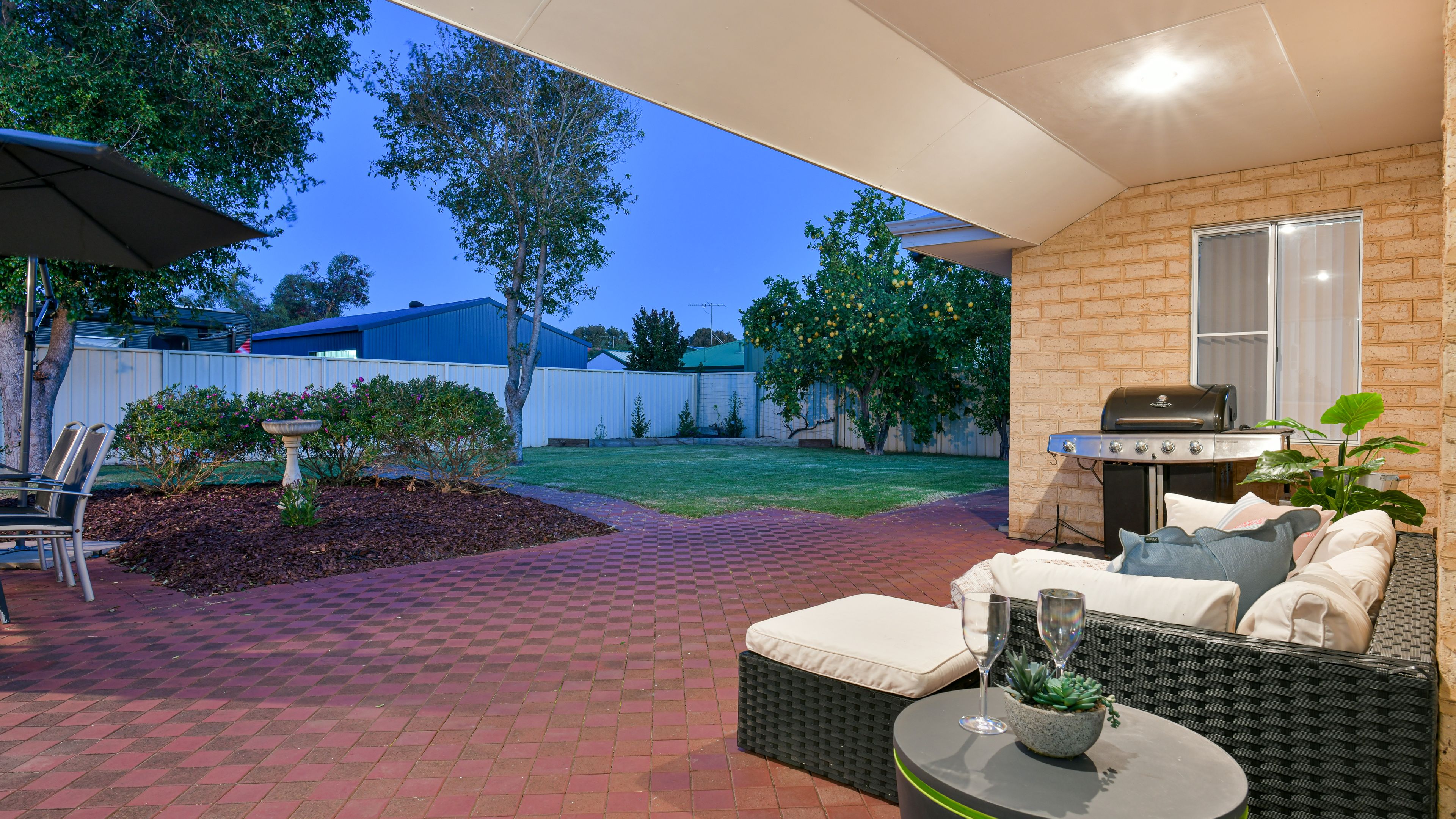 15 Beaufort Crescent — photo 26 of 30