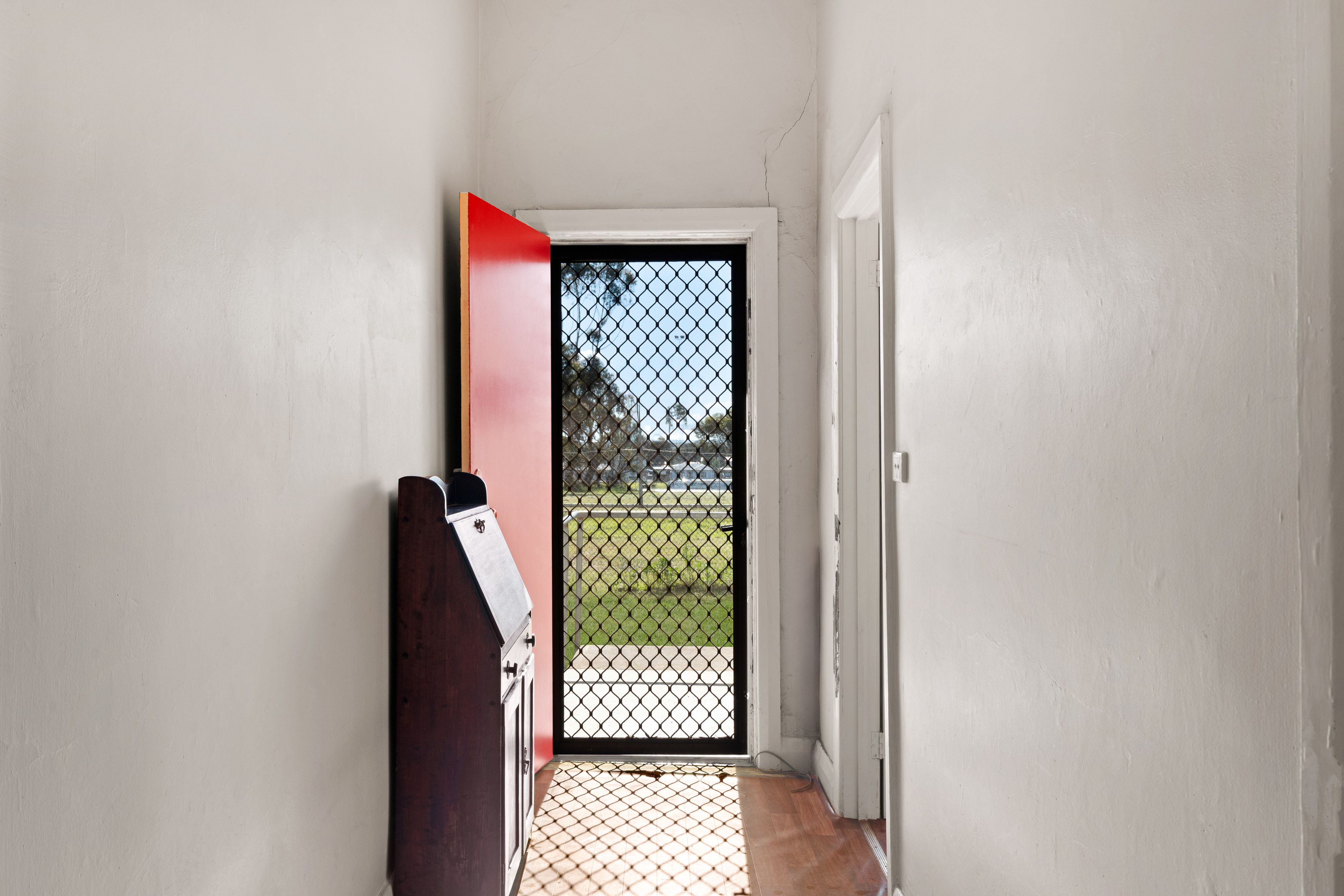 5 Old Adelaide Road — photo 3 of 14