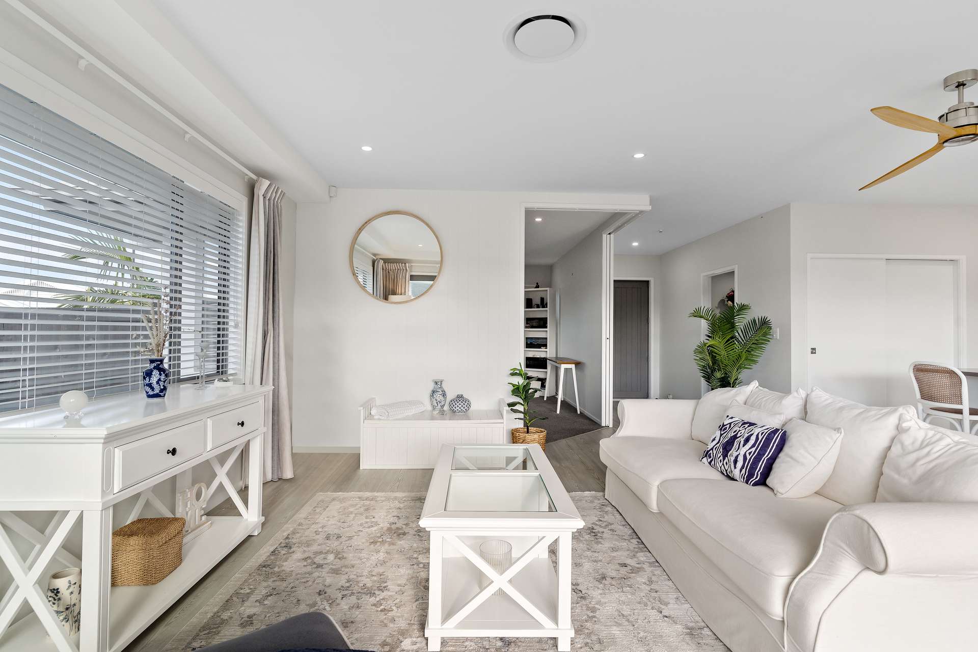 6 Davey Crescent photo 8