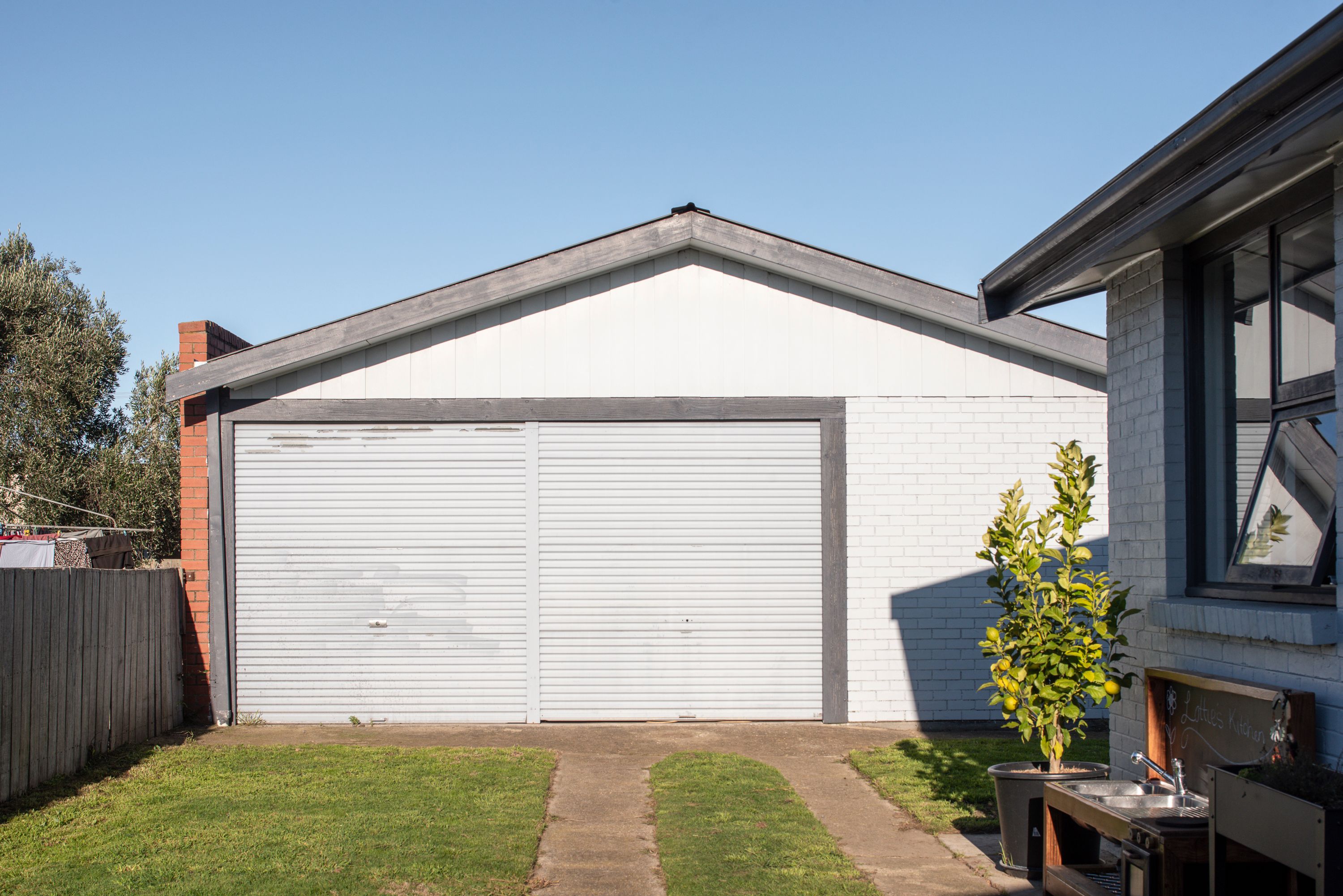 2 Kelvin Street — photo 15 of 15