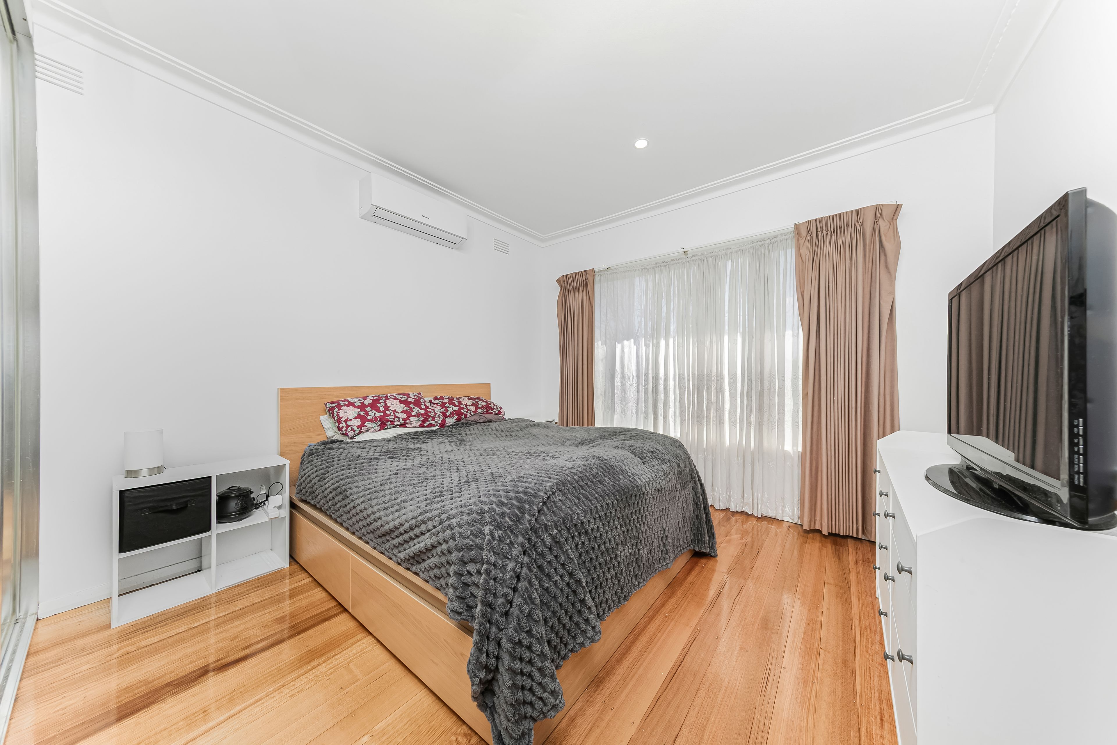 7 Karingal Way — photo 7 of 12