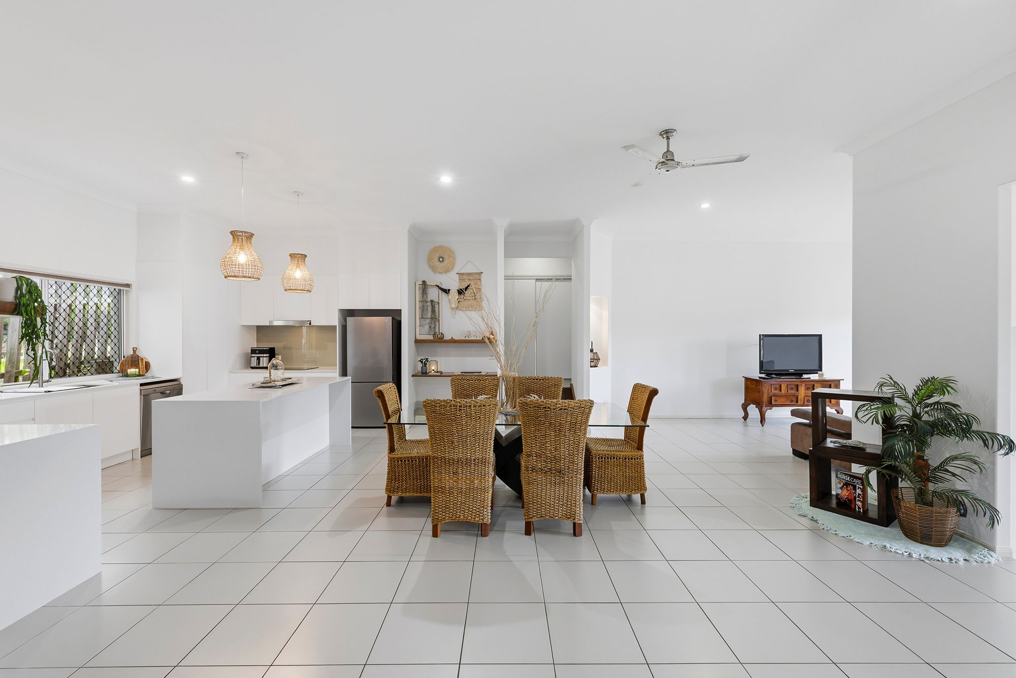 5 Billabong Court — photo 3 of 26