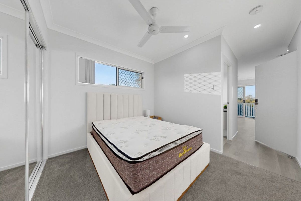 18 Tamarind Street — photo 6 of 8