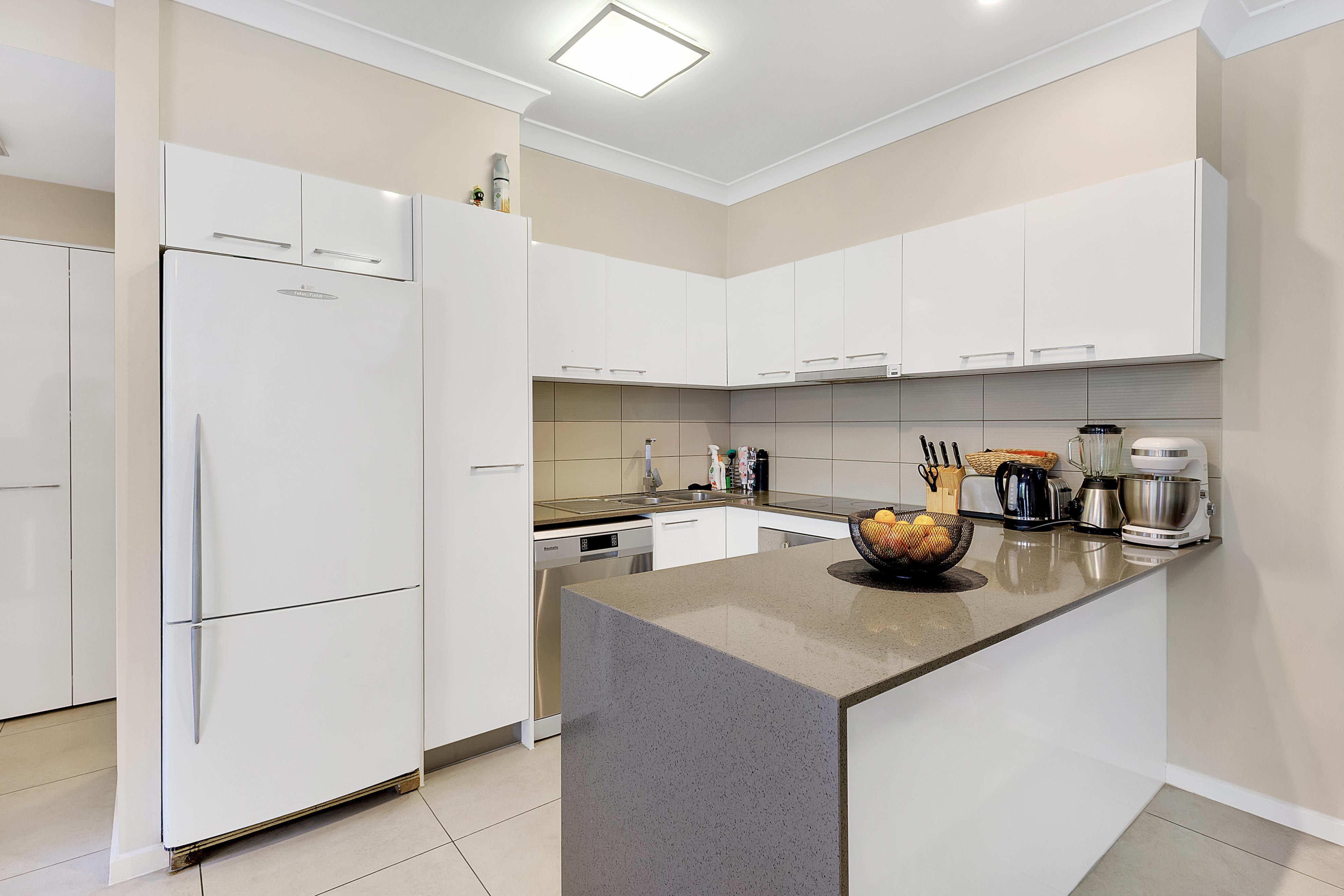 204/37 Connor Street, Kangaroo Point, QLD 4169