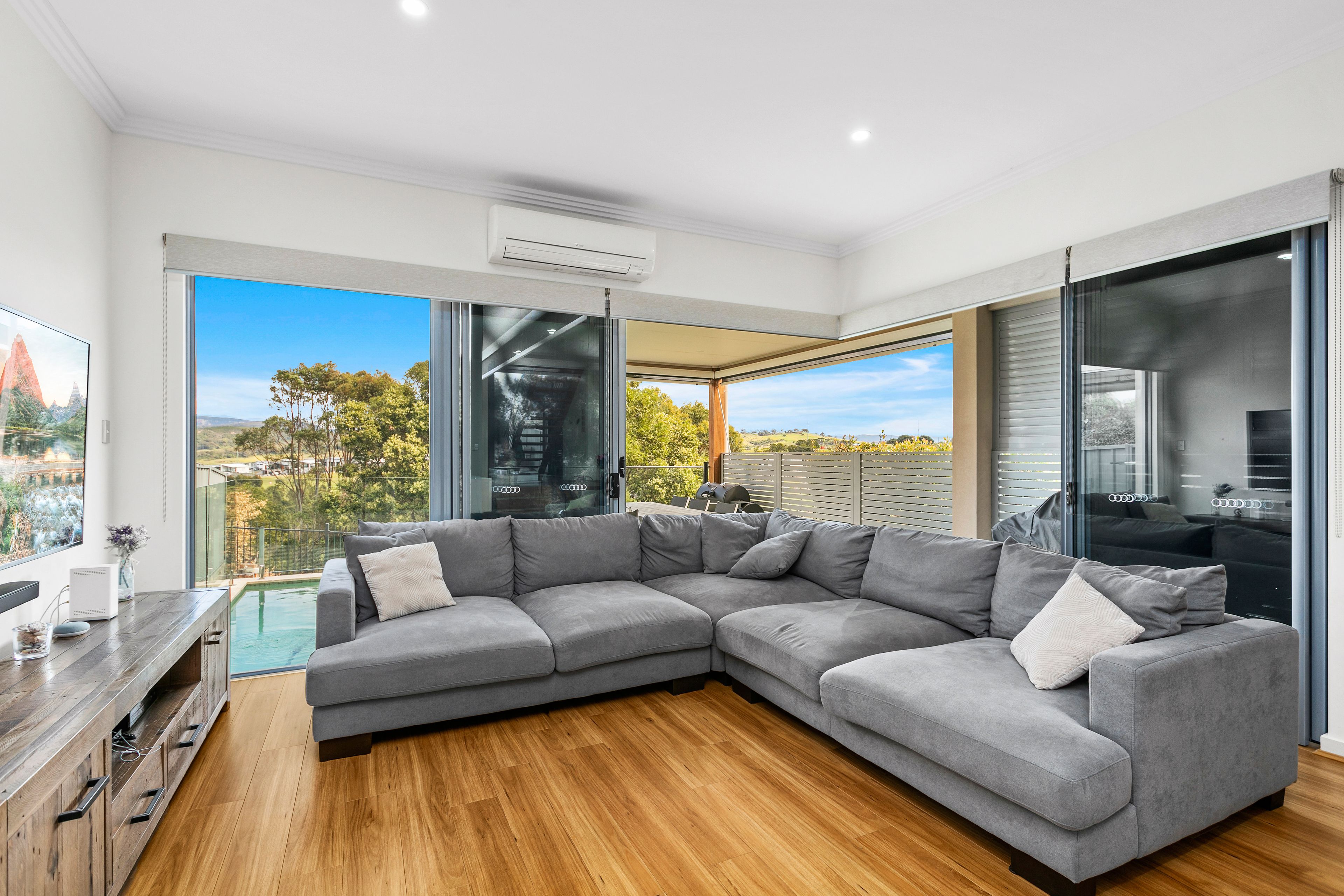 10 Glades Parkway, Shell Cove, NSW 2529