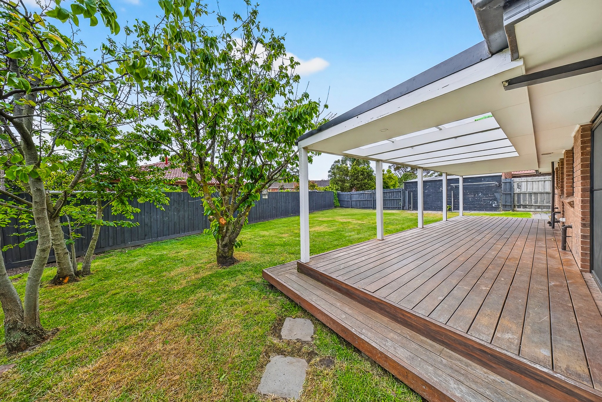 17 Marsden Court, Cranbourne North, VIC 3977