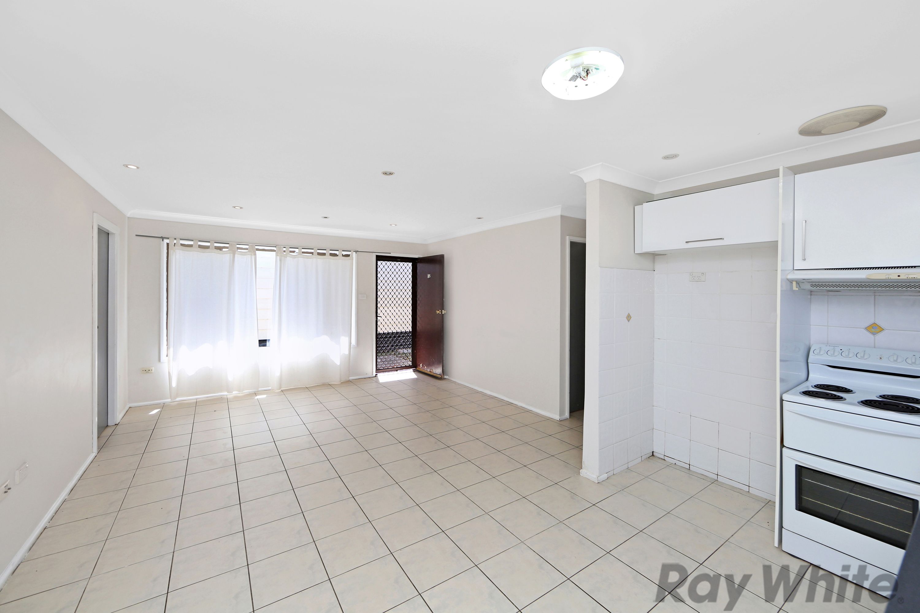 25 Westbrook Parade, Gorokan, NSW 2263