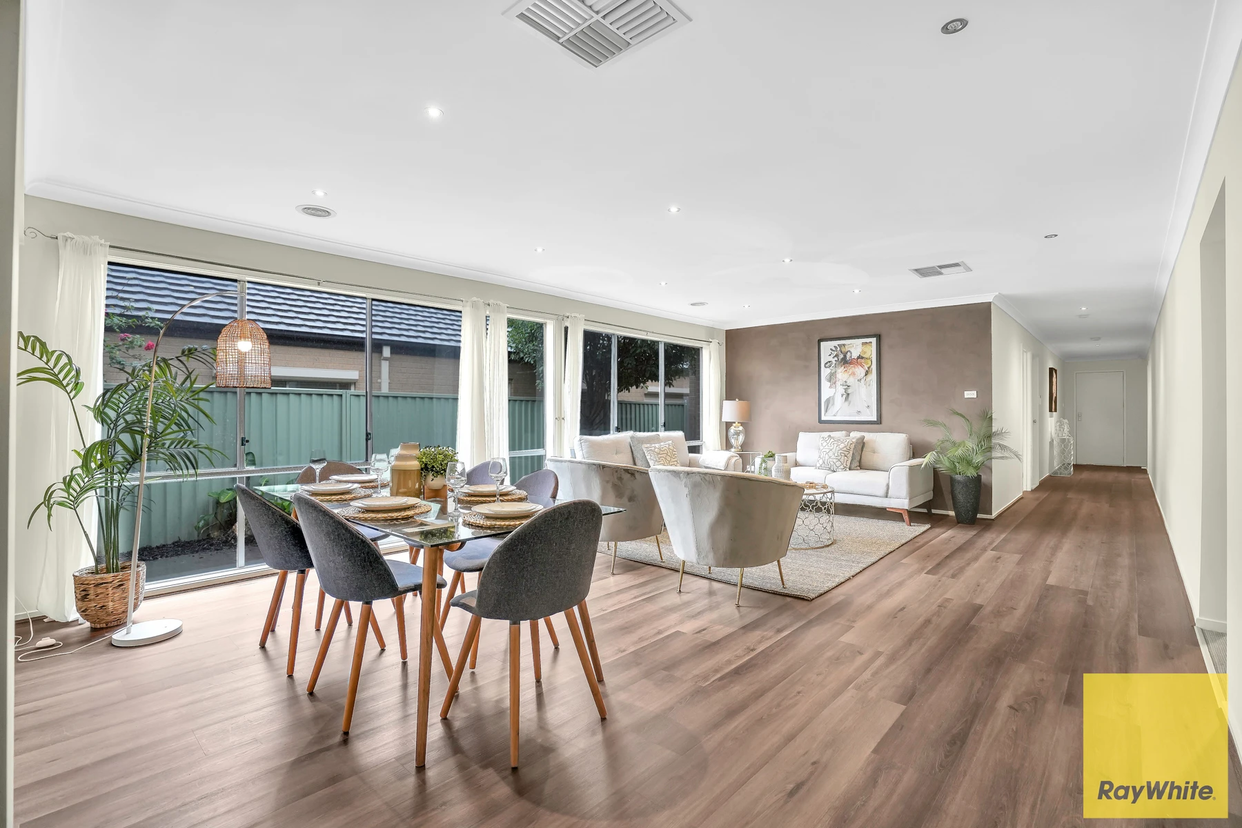 38 Dahlia Drive, Caroline Springs, VIC 3023