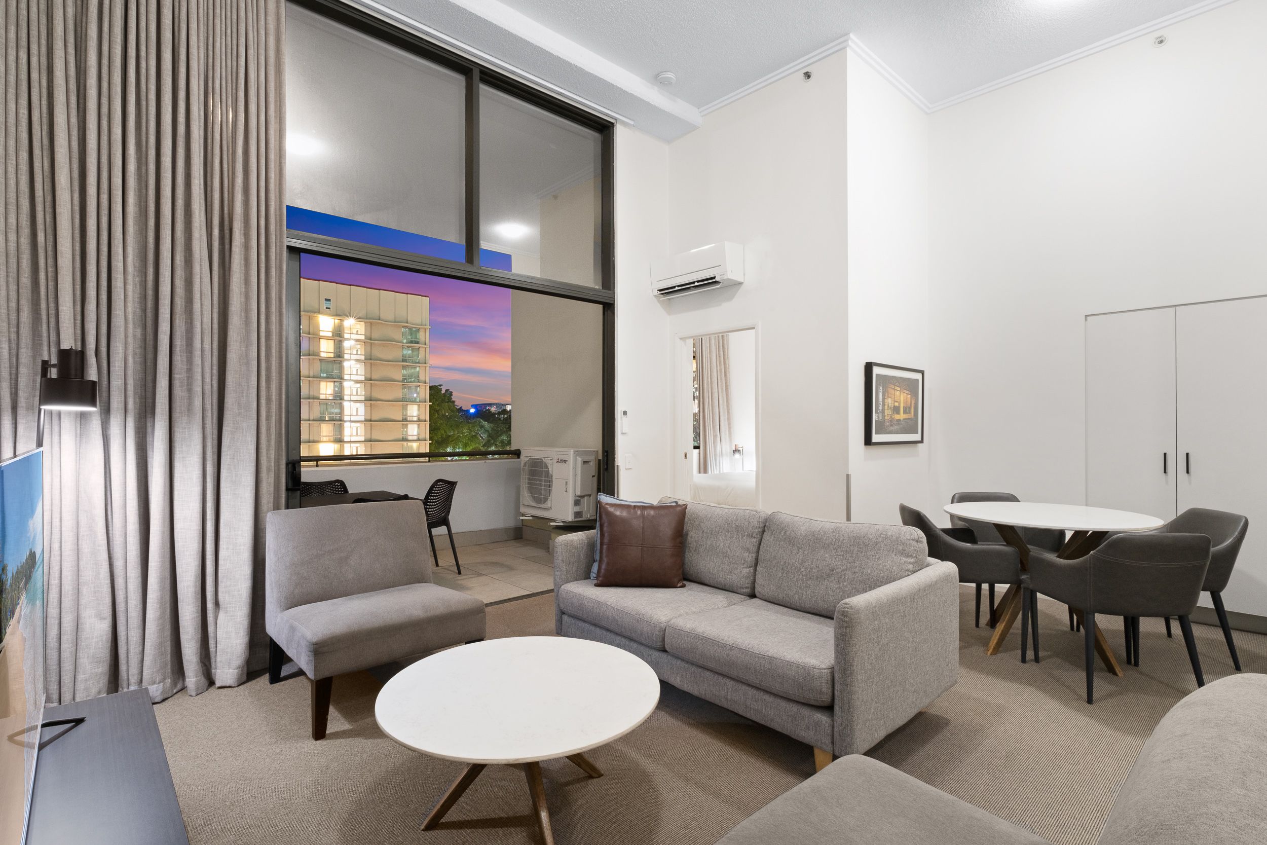 501/212 Margaret Street — photo 3 of 14