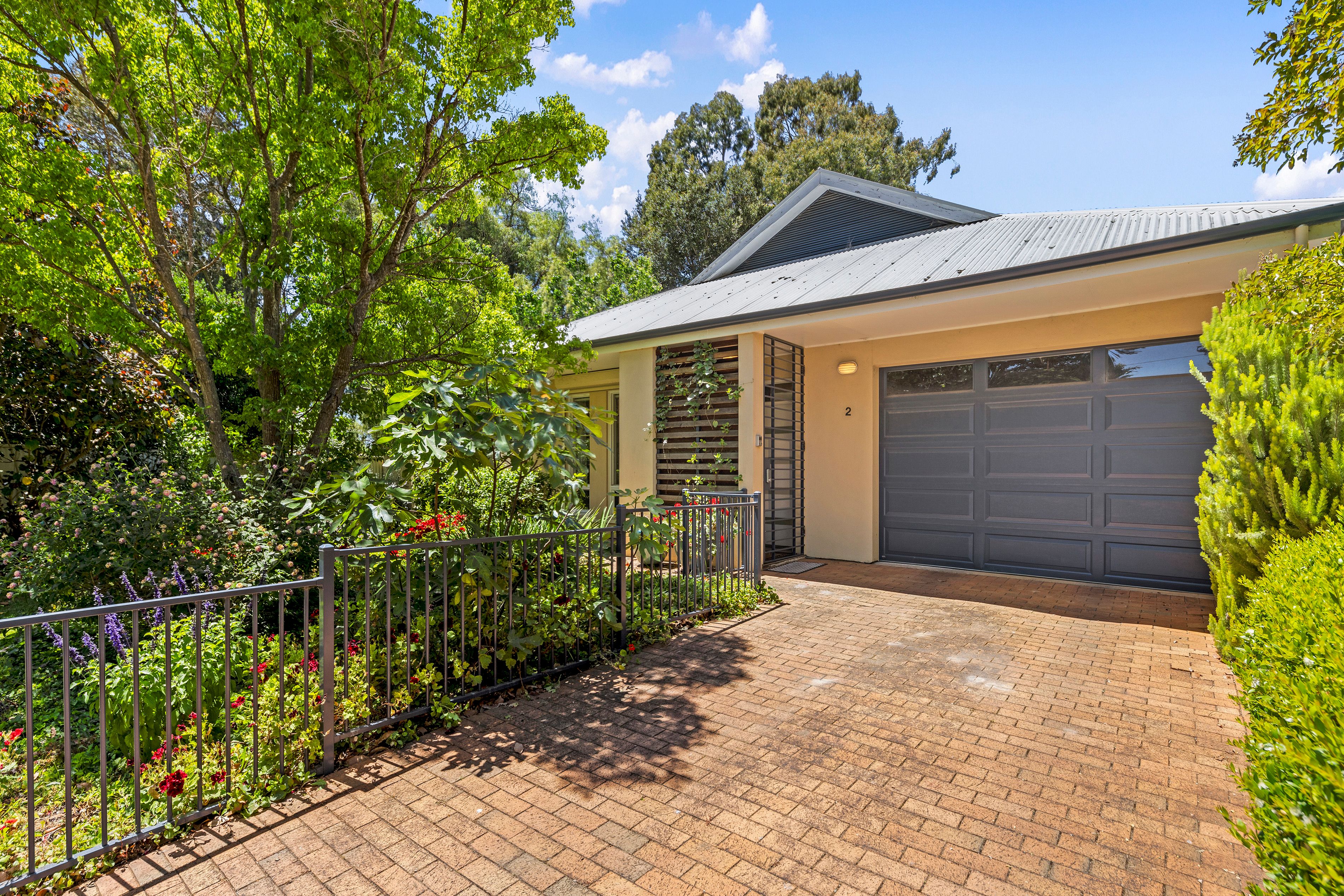 2 Fort Avenue, Kensington Gardens, SA 5068