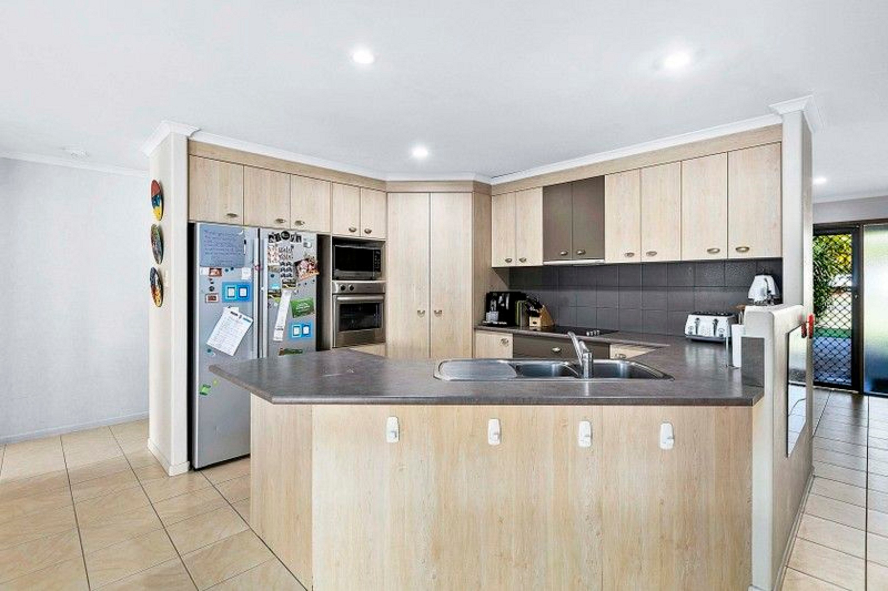42 Heather Way, Urraween, QLD 4655