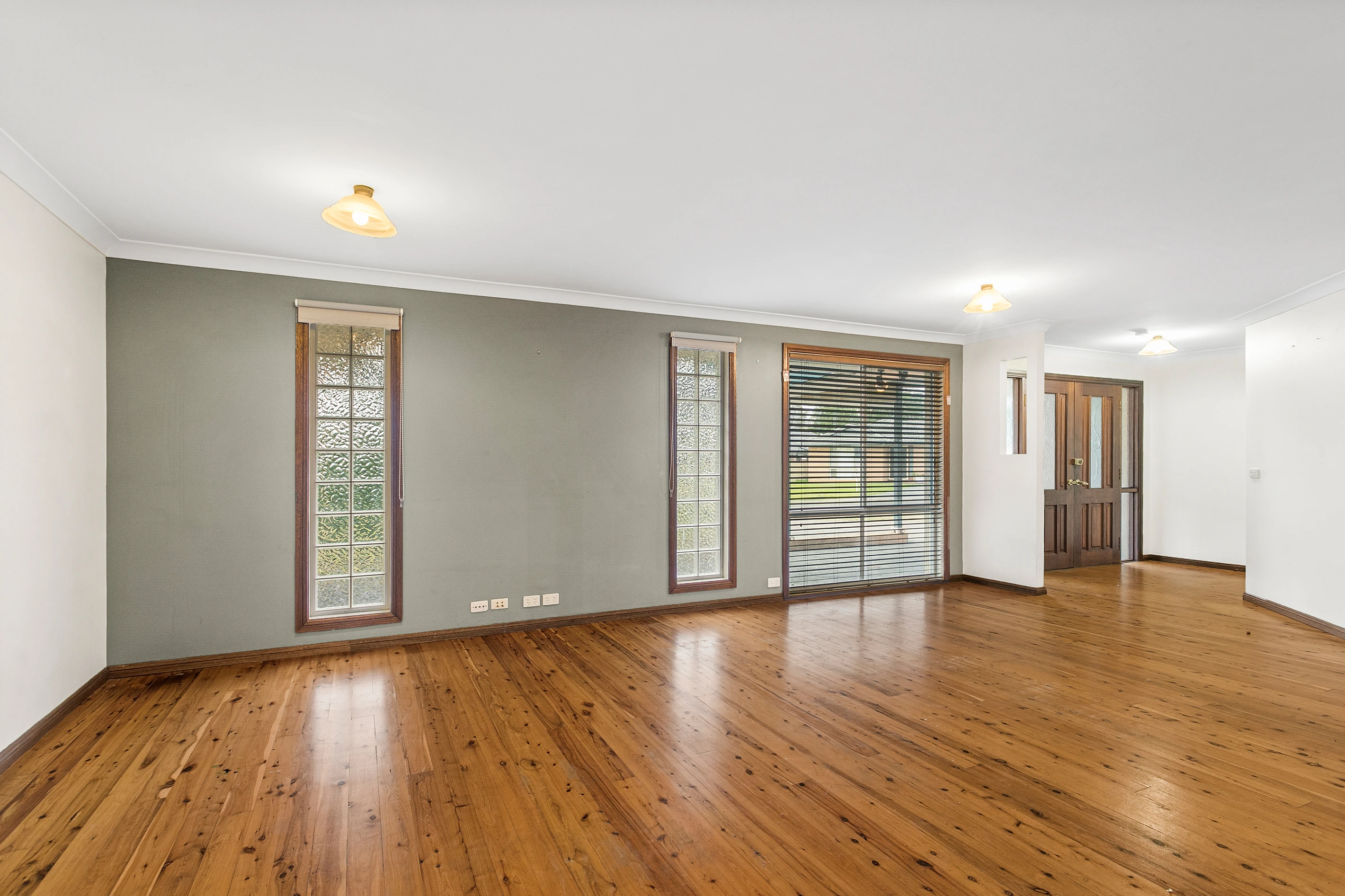 4 Derwent Place, Albion Park, NSW 2527