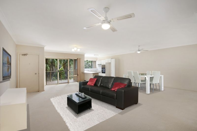 17/117 John Whiteway Drive, Gosford, NSW 2250