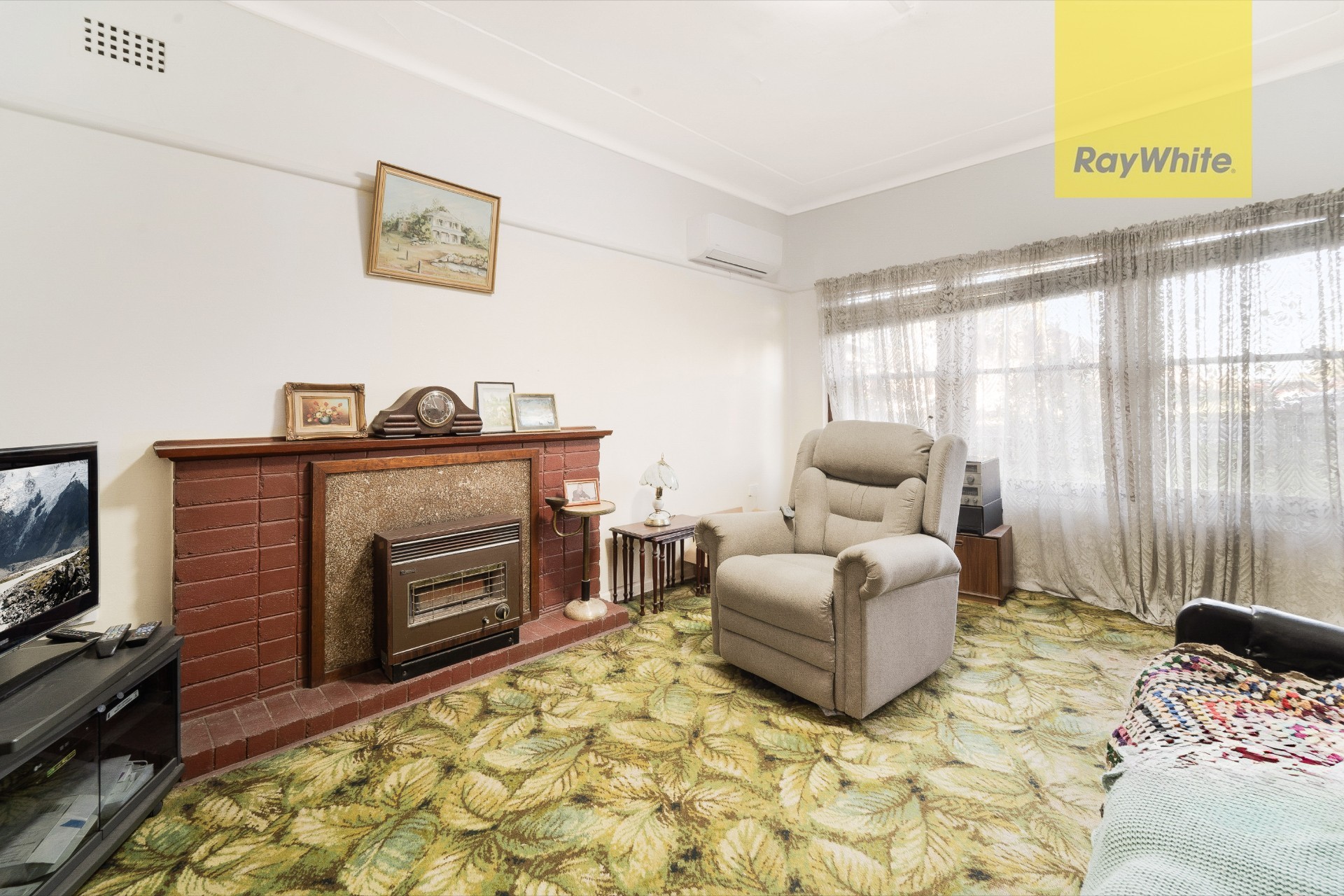 222 Blaxcell Street, South Granville, NSW 2142