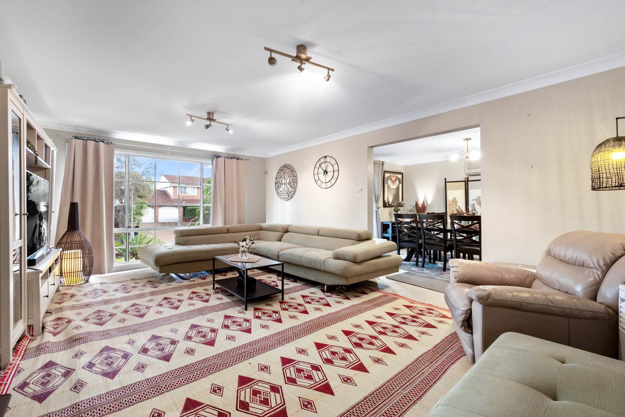 15 Amazon Place, Kearns, NSW 2558