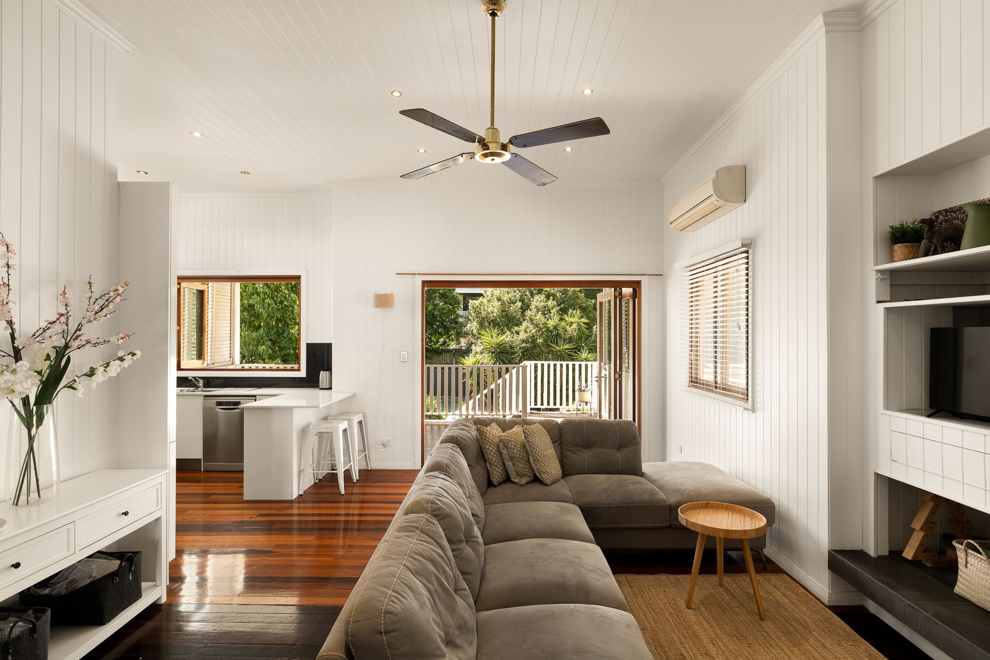 582 Vulture Street East, East Brisbane, QLD 4169