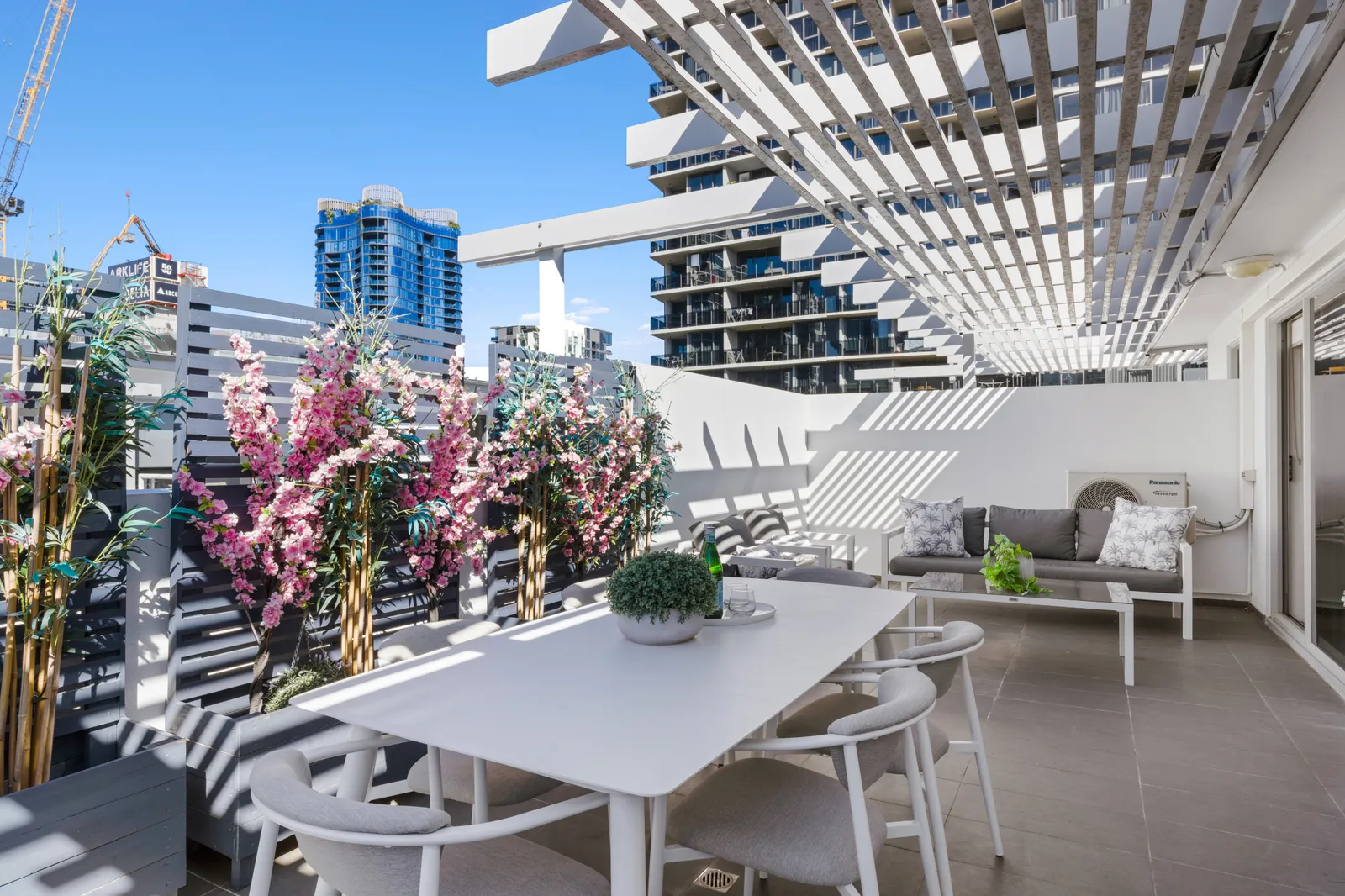 704/8 Cordelia Street, South Brisbane