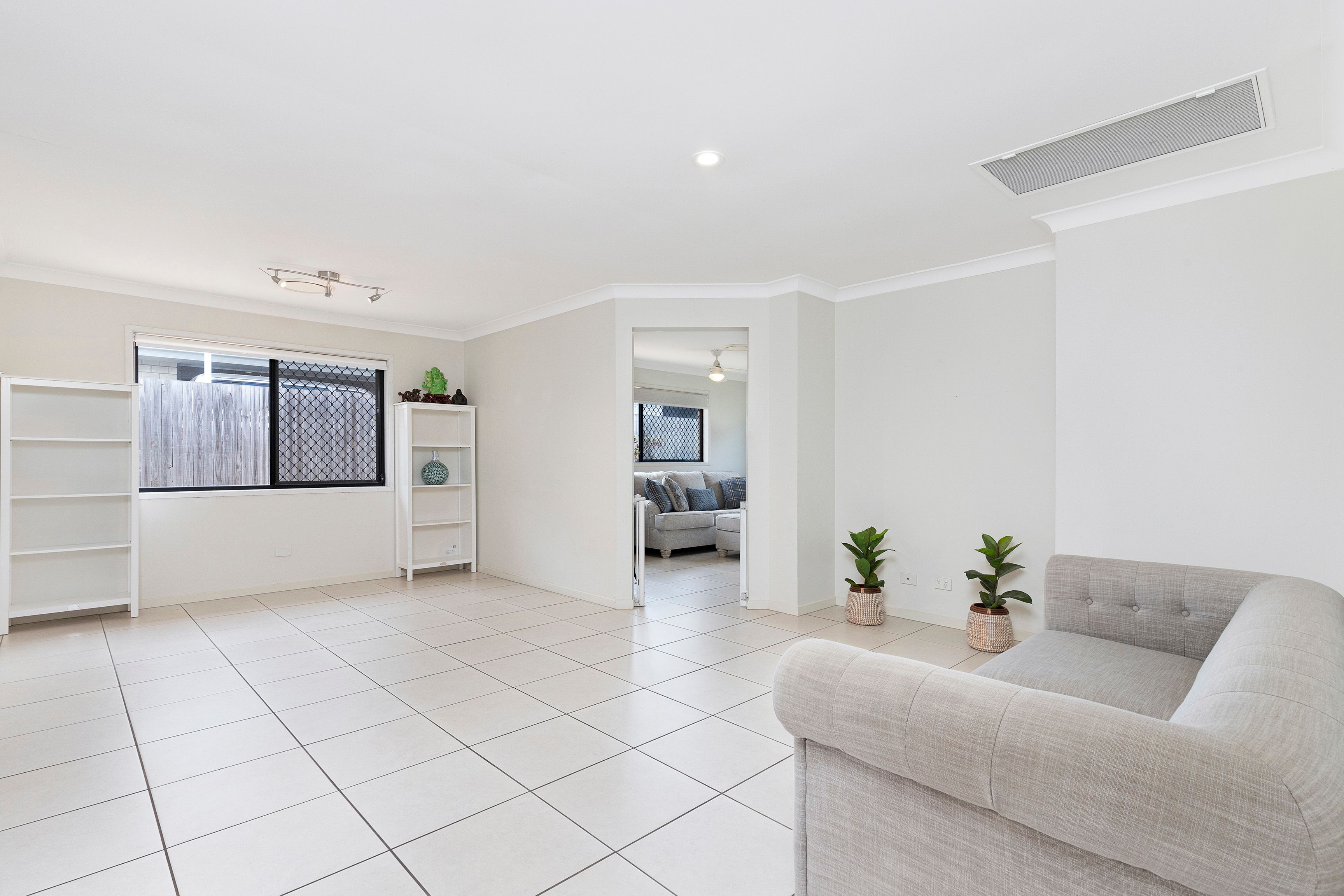 1 Snowdonia Street, Drewvale, QLD 4116