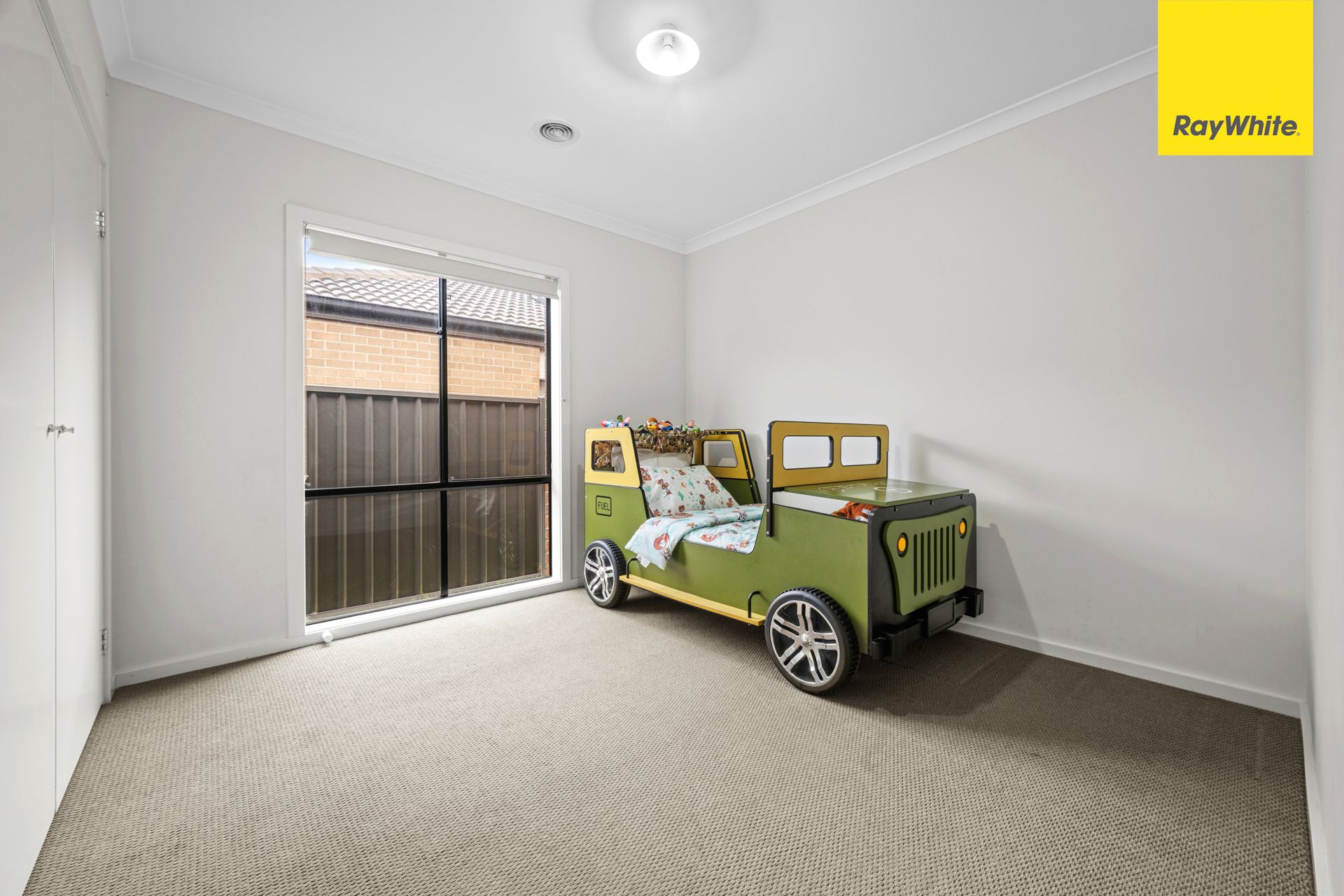 13 Wembley Avenue — photo 17 of 22