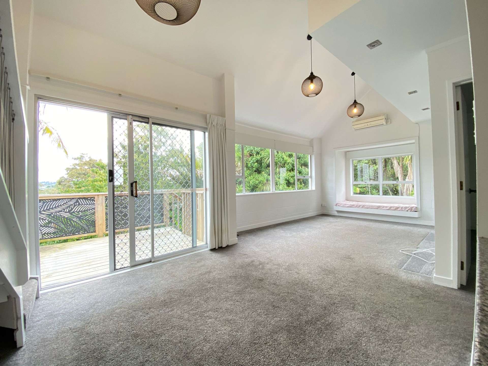10/31 Meadowbank Road photo 2