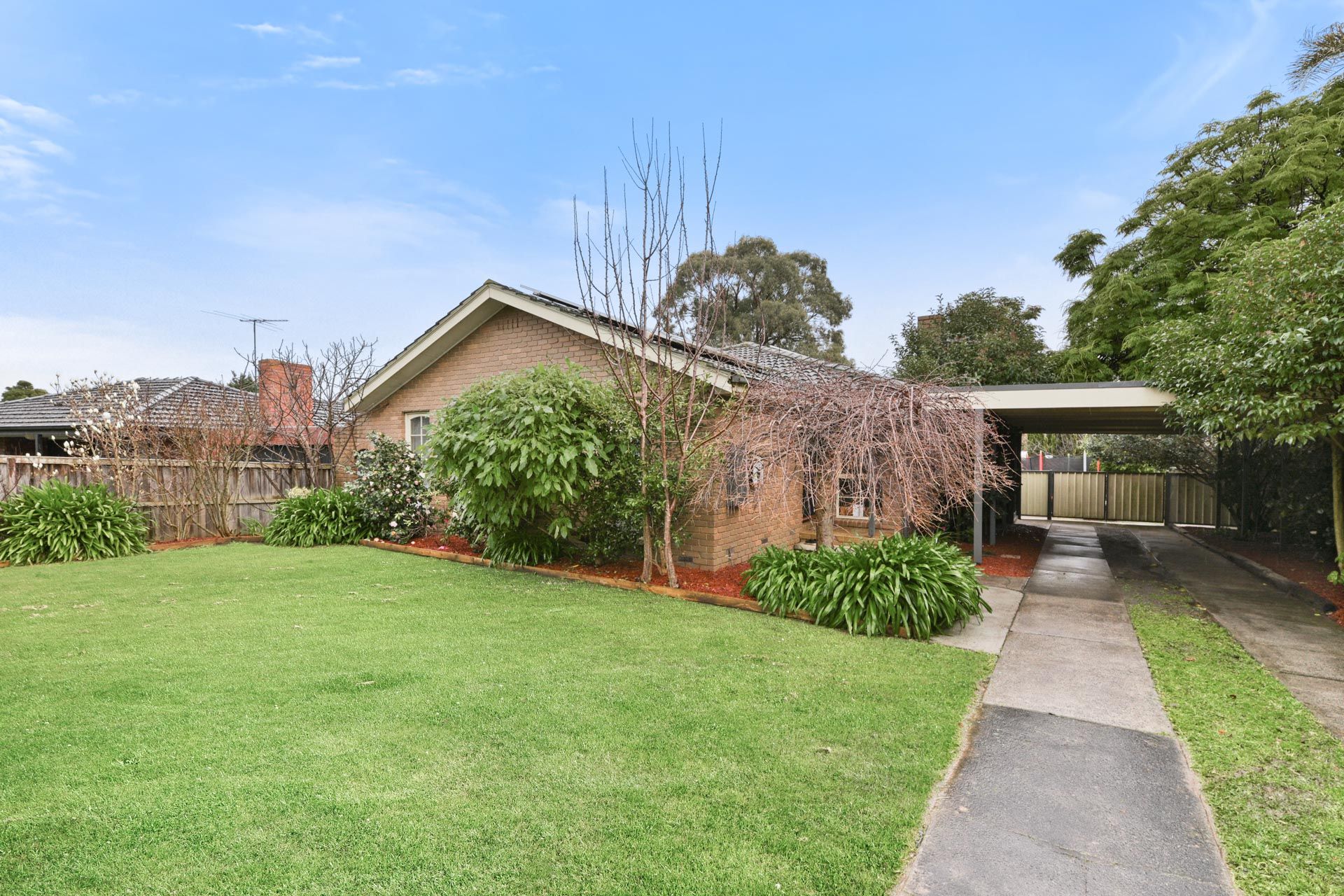 19 Strathavan Drive, Berwick, VIC 3806
