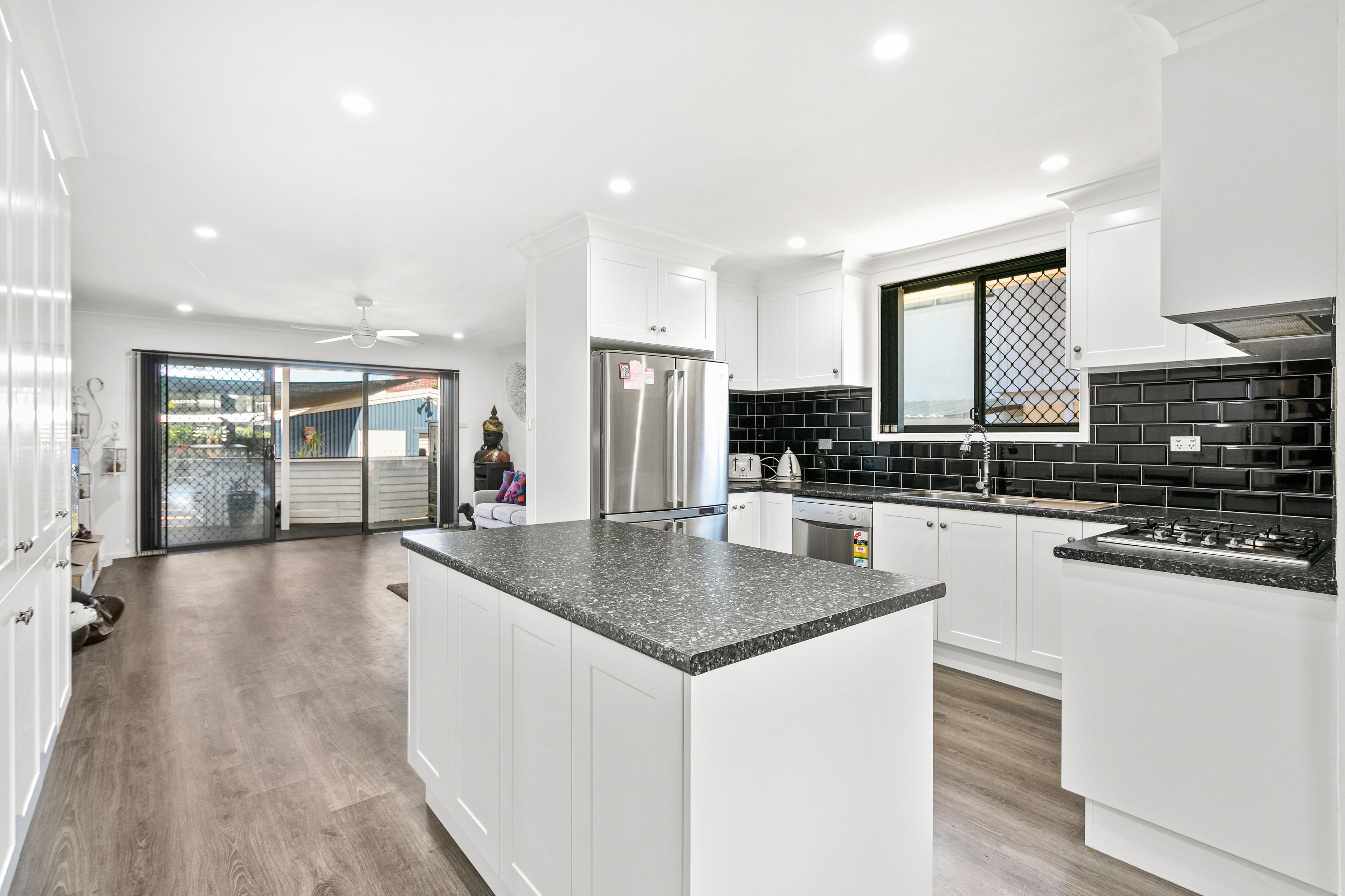 4 Edward Street, Barrack Heights, NSW 2528