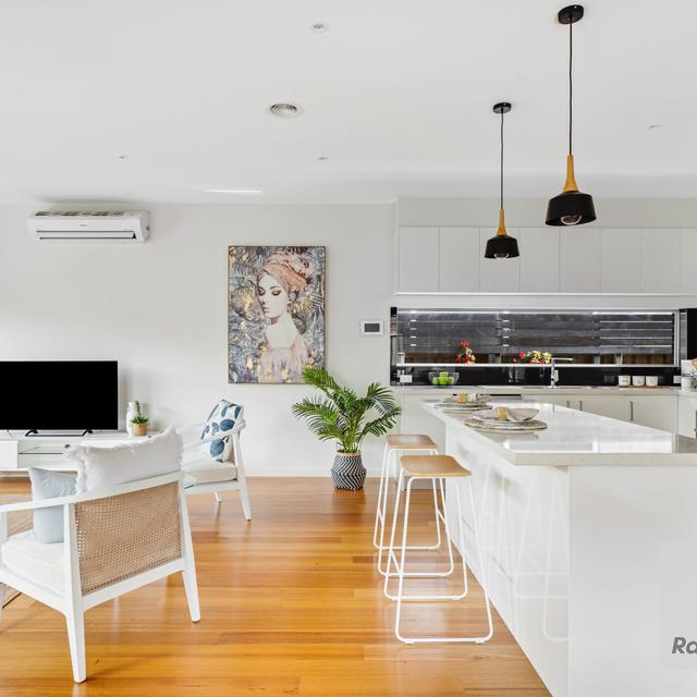 11 Callery Pear Street, Greenvale, VIC 3059 - Sold House - Ray White ...