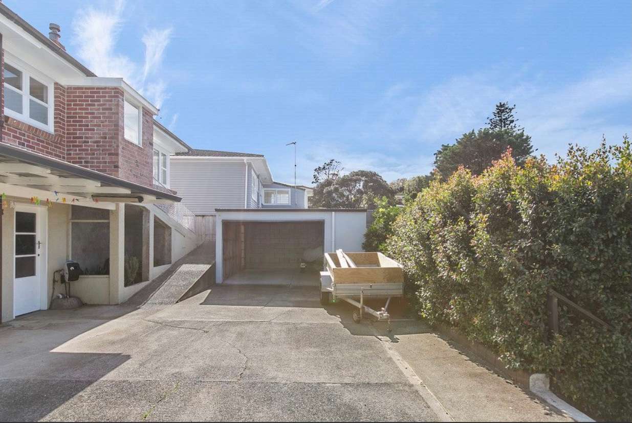 1/30 Howe Street photo 3