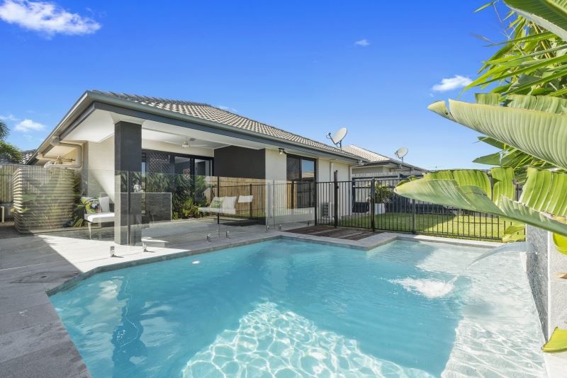 14 Livingstone Court, North Lakes, QLD 4509