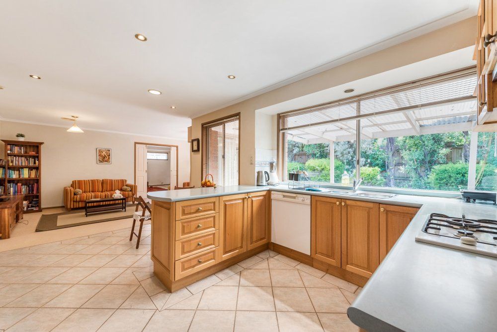 11 Corbert Court, Ferntree Gully, VIC 3156