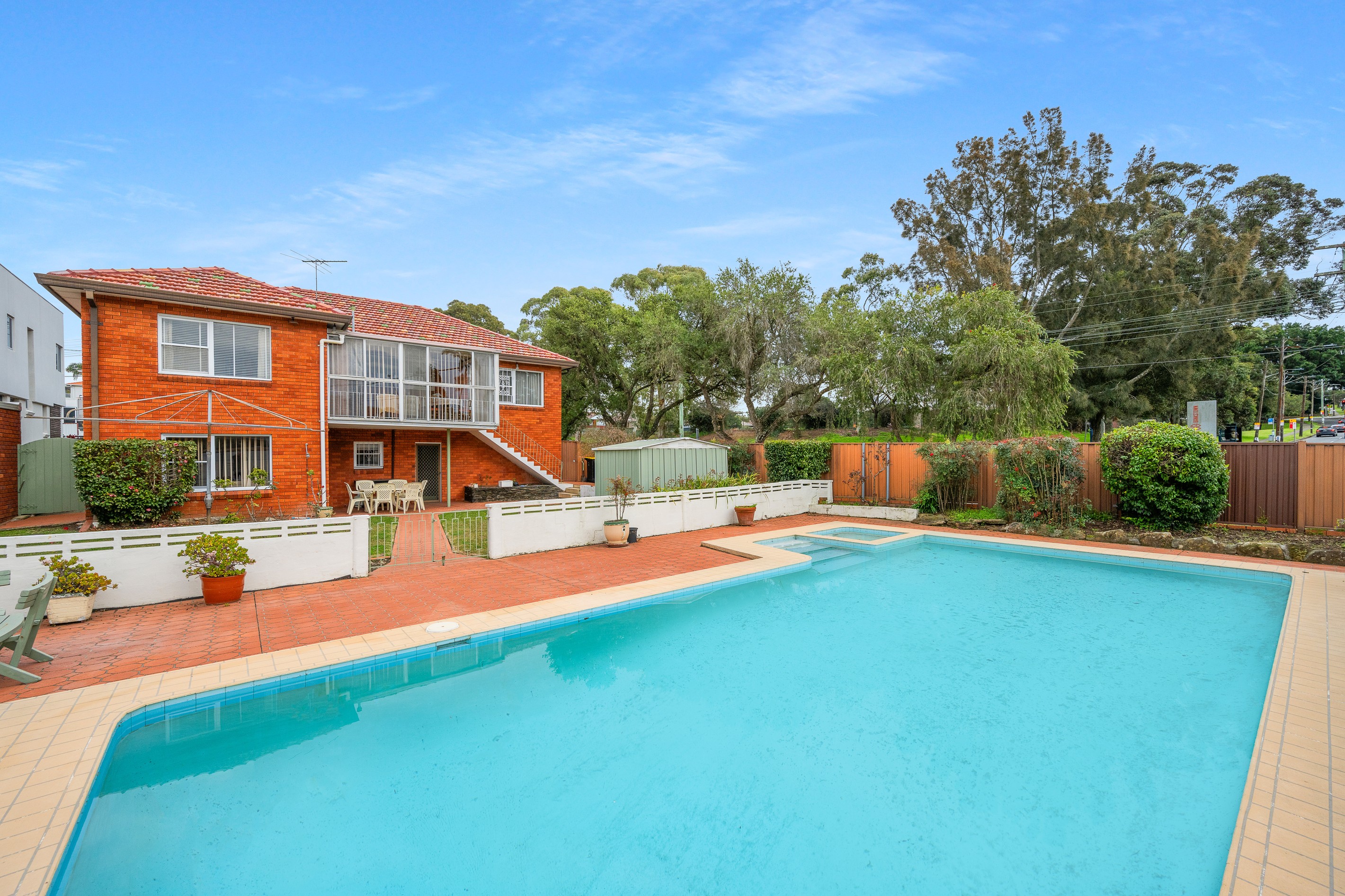 2 Flatrock Road, Kingsgrove, NSW 2208