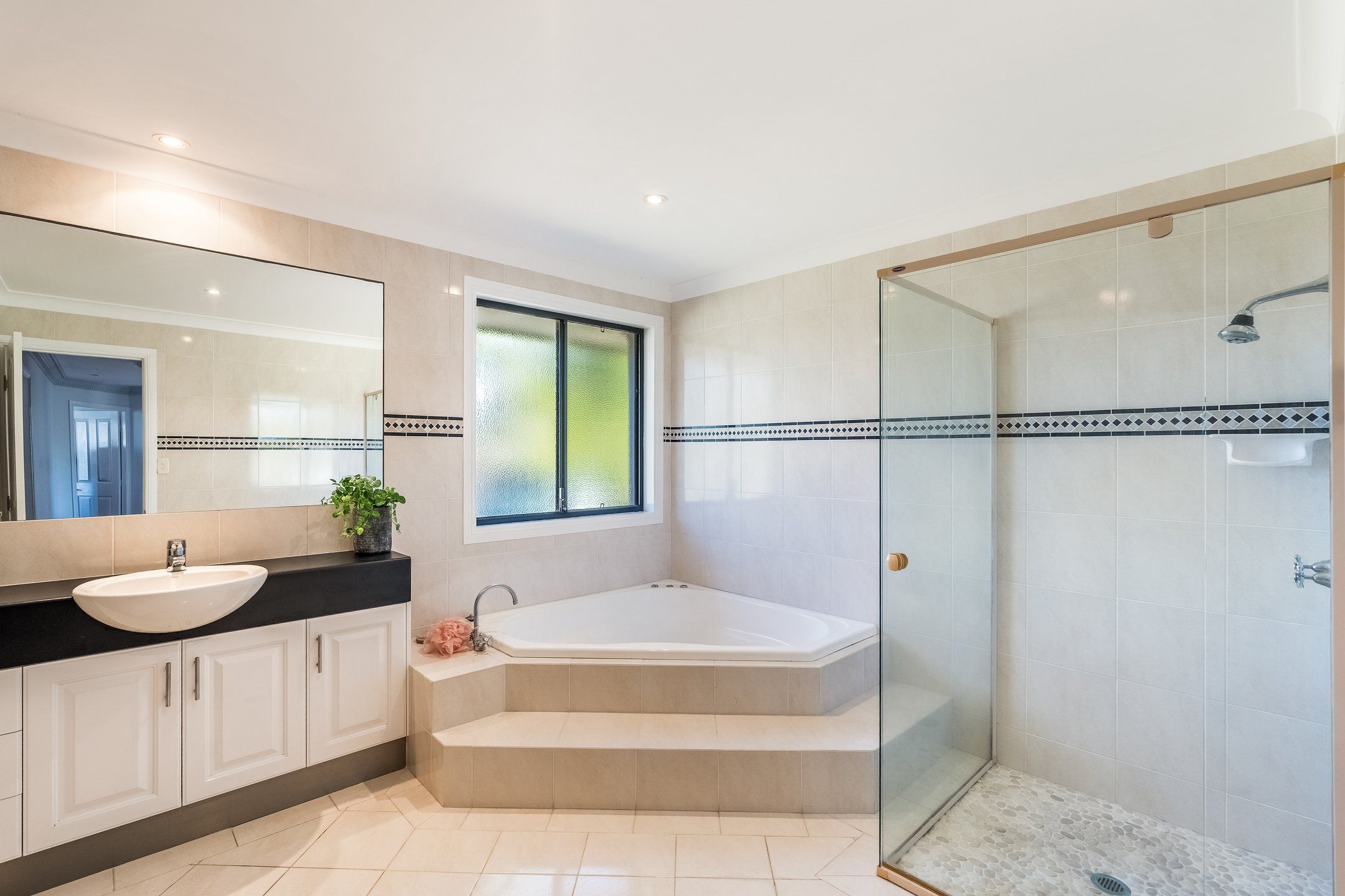 8 Rosolen Lane — photo 19 of 27