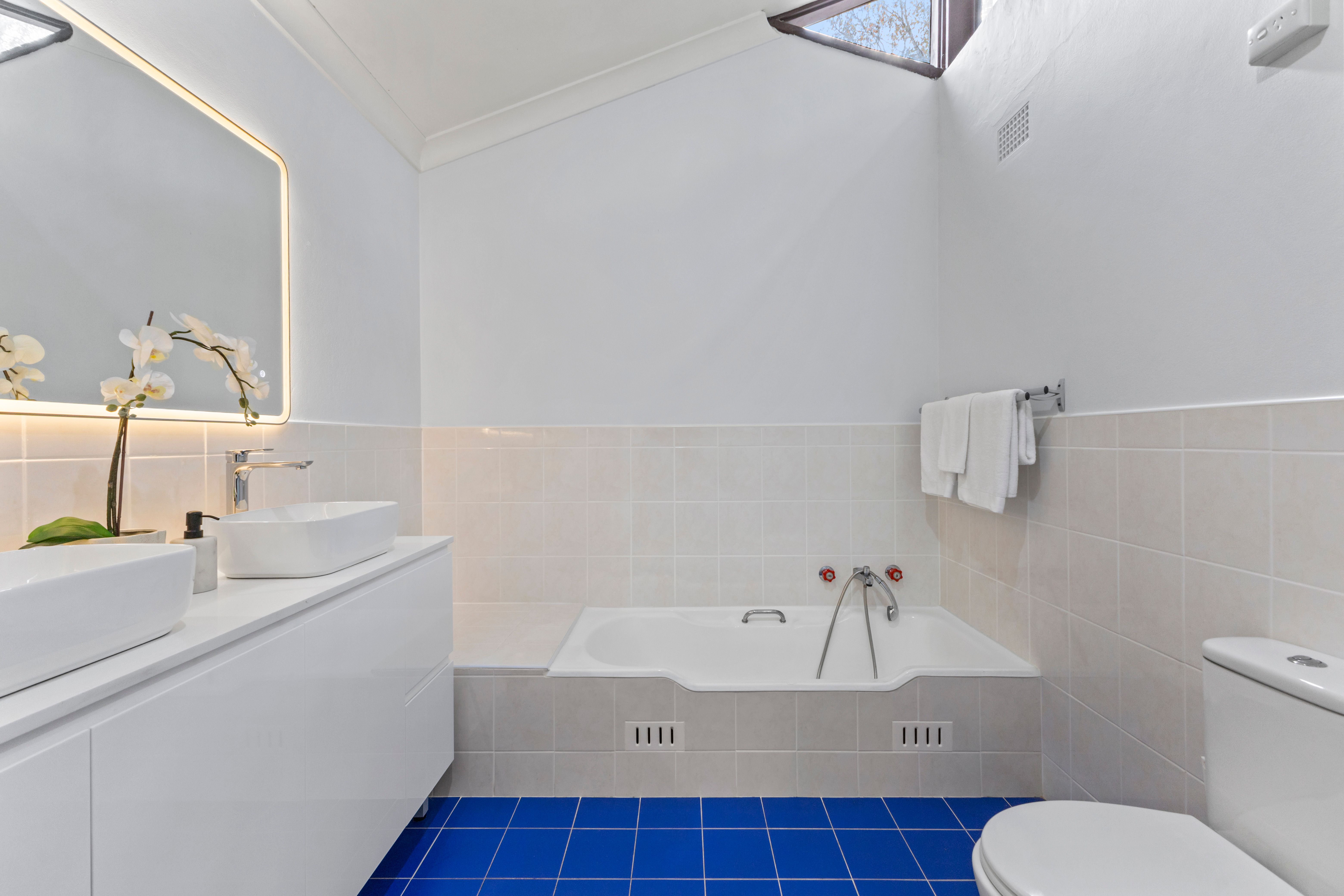 11 Edmundson Close — photo 10 of 10