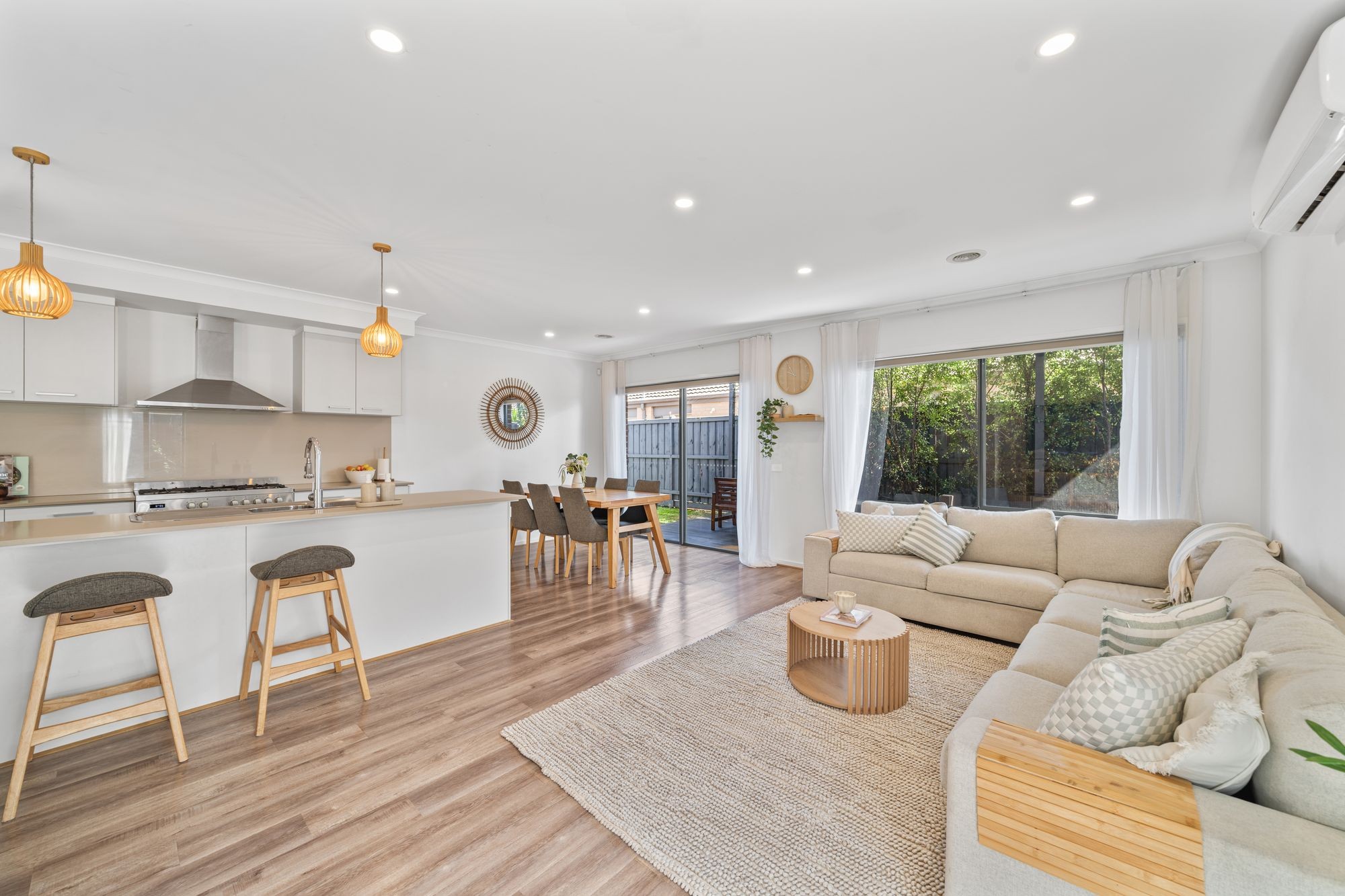 8 Grisham Drive, Officer, VIC 3809