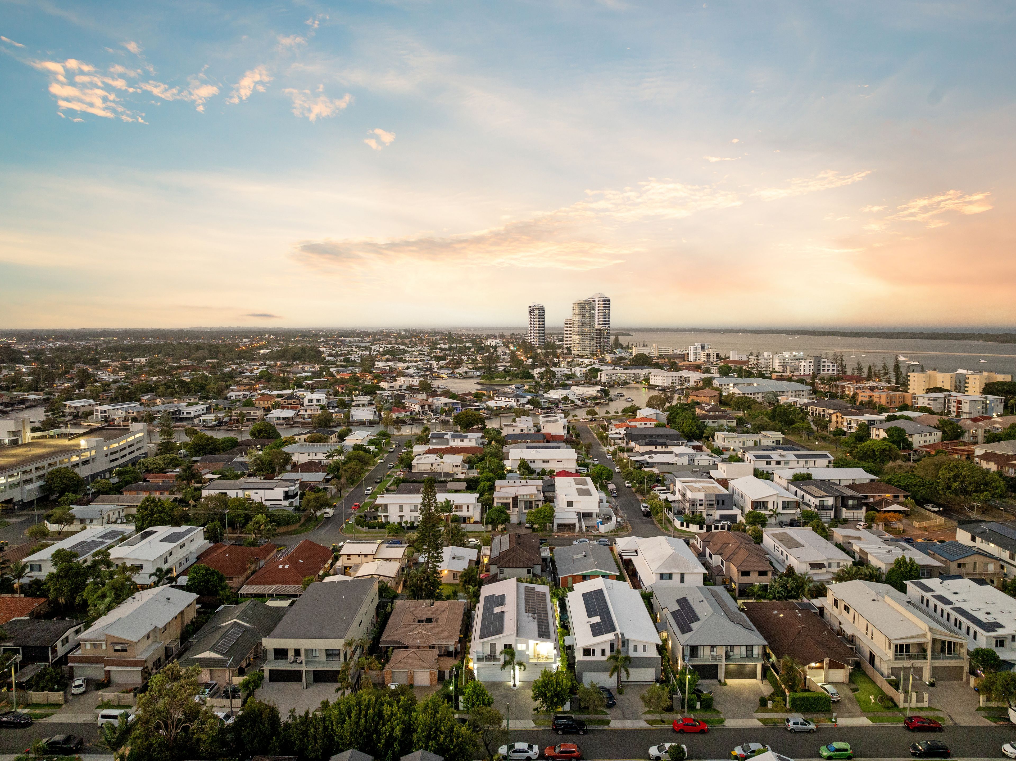 2/19 Cawthray Street, Biggera Waters, QLD 4216