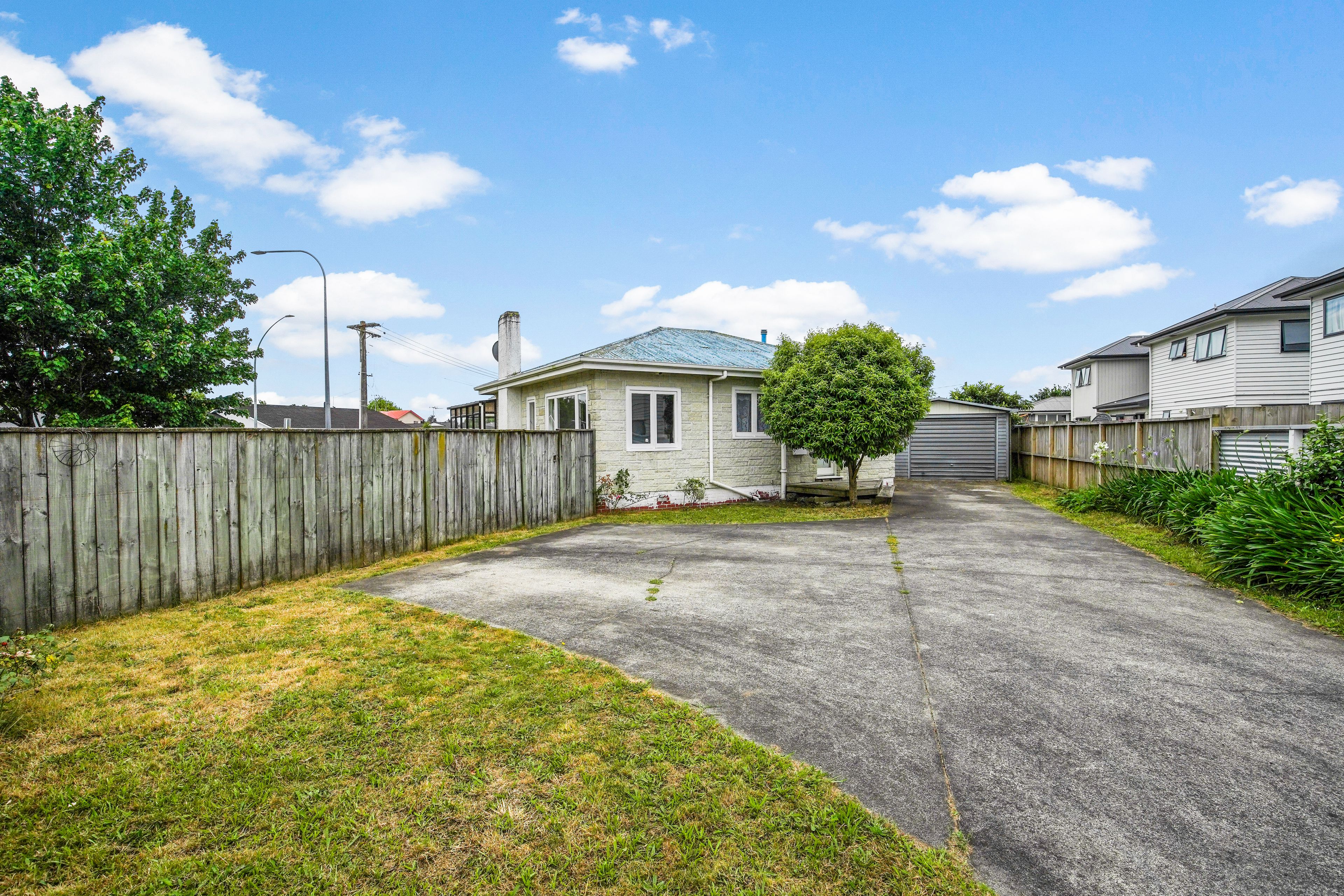 159 Clarkin Road, Fairfield, Hamilton City