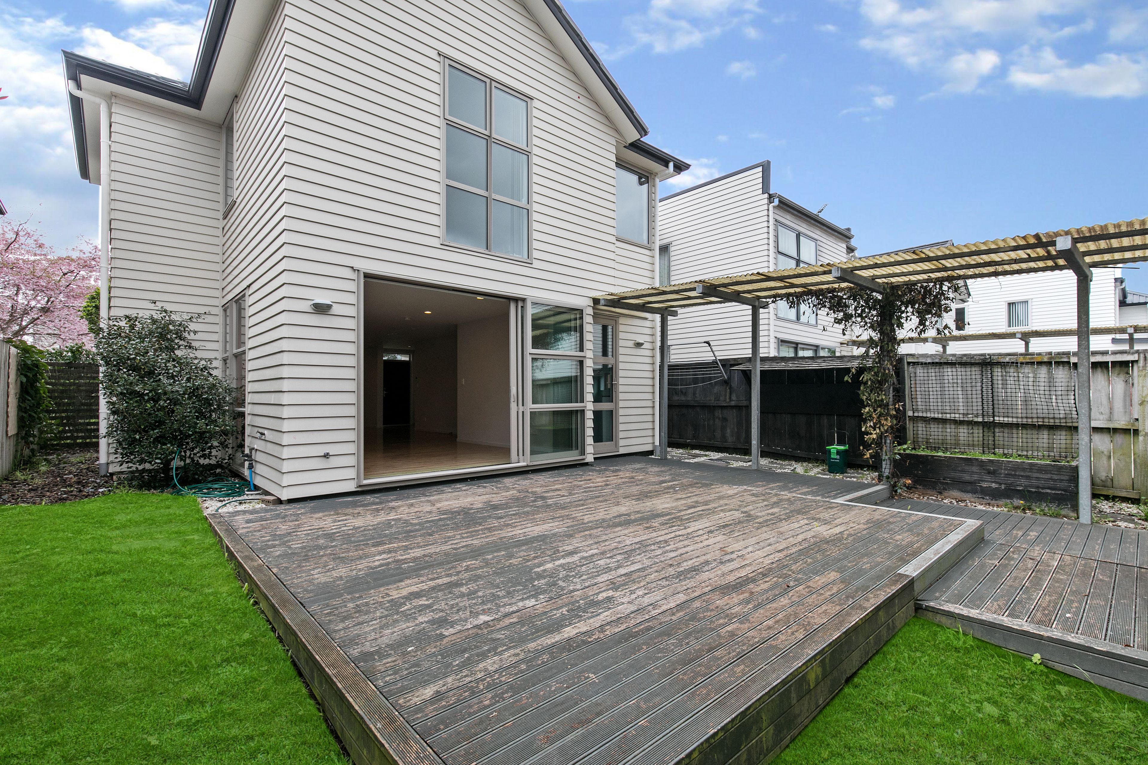 18 Windfola Parkway, Takanini, Papakura