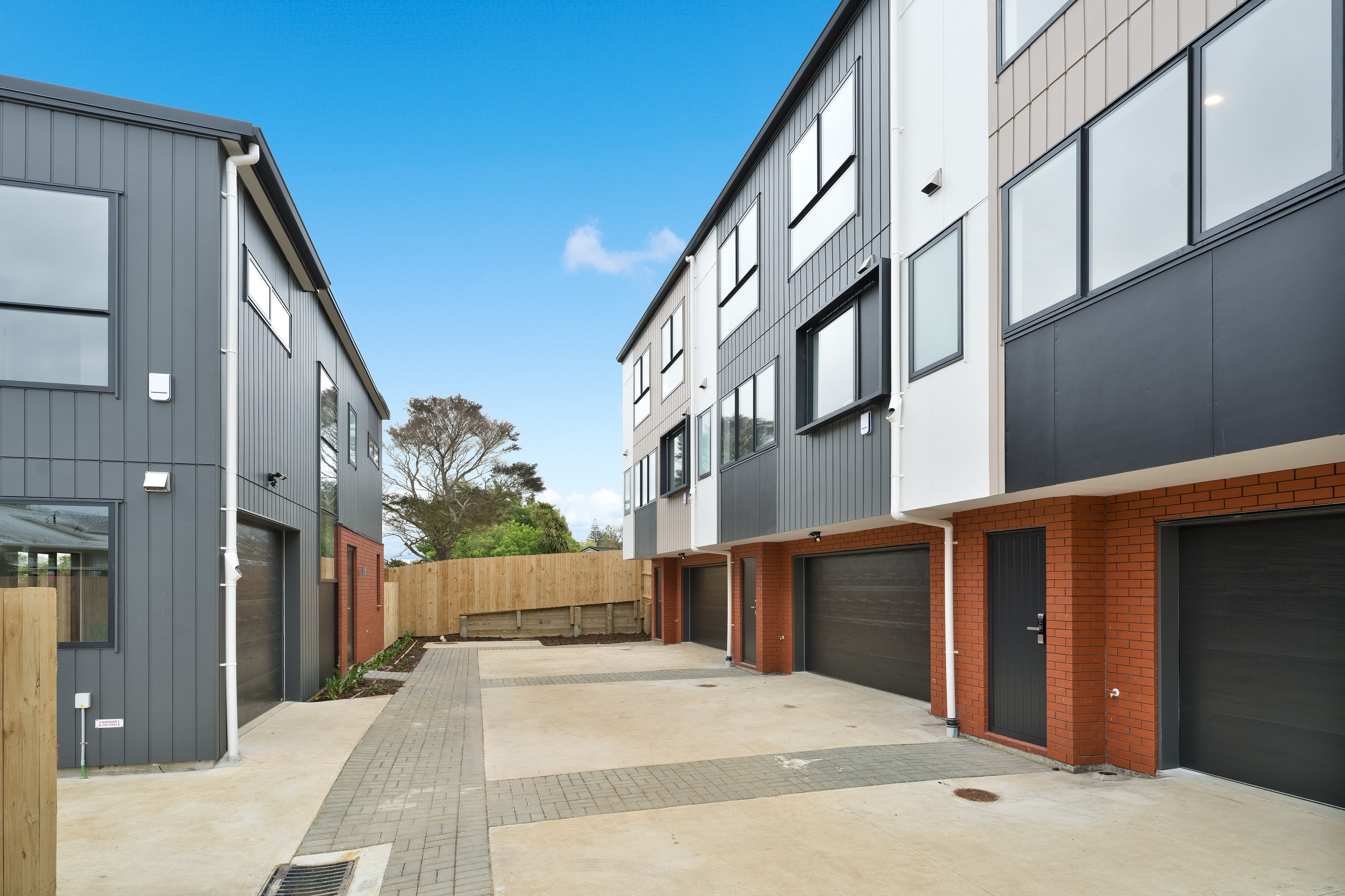 7D Hilton Place, Glen Innes, Auckland City