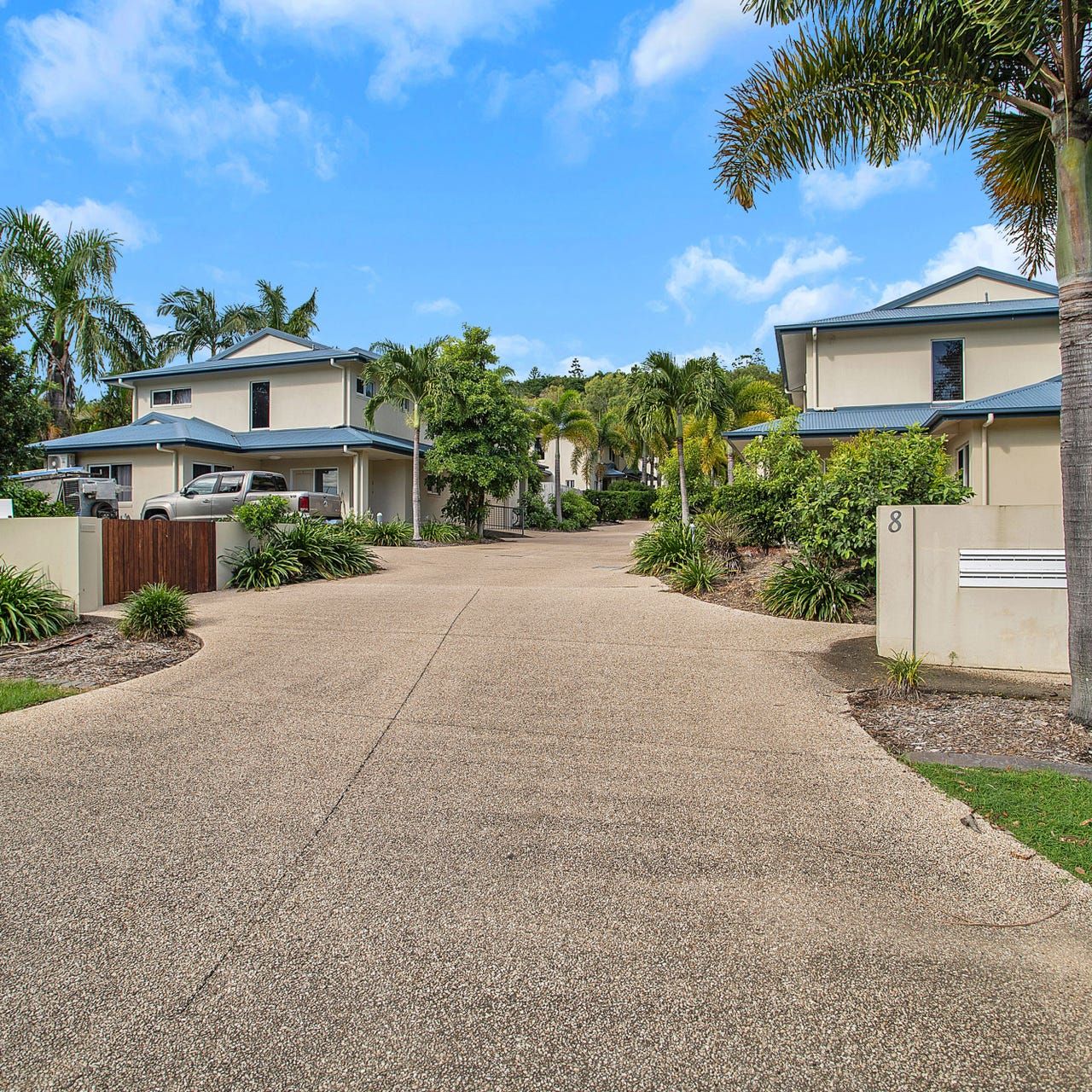 8 Admiral Drive, Dolphin Heads QLD 4740